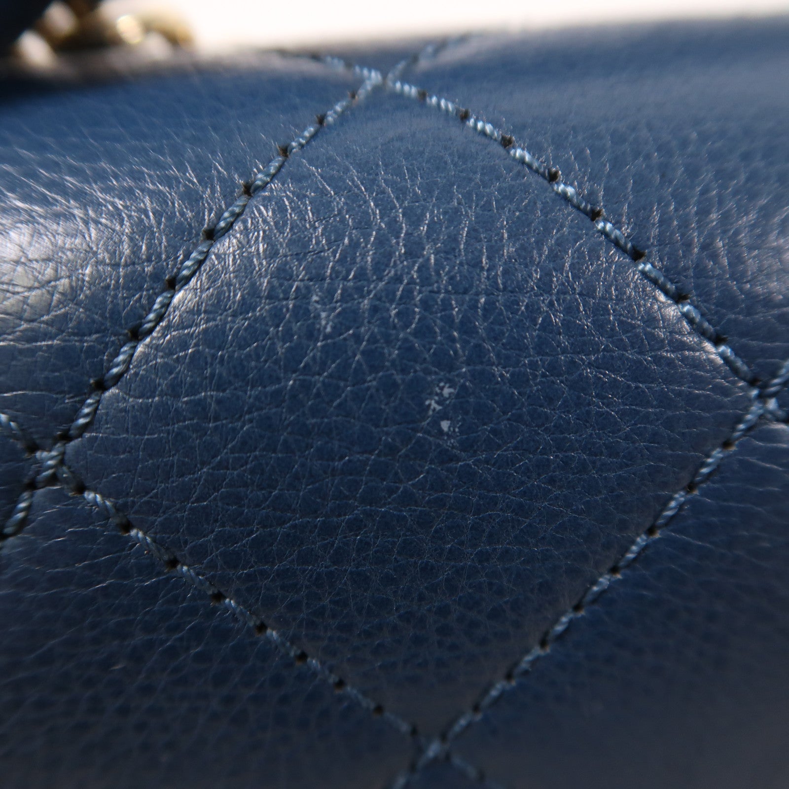 CHANEL 牛皮皮革Chain Shoulder金扣手挽肩背兩用袋