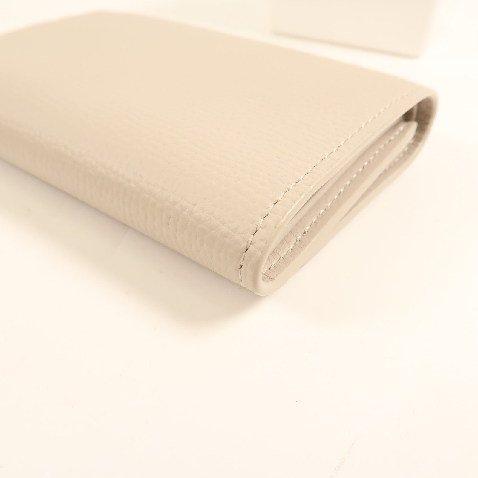 LOEWE 牛皮皮革Anagram small vertical wallet銀扣錢包灰色