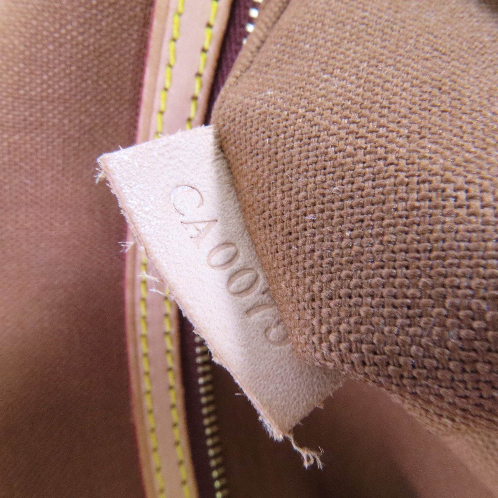 LOUIS VUITTON Monogram Valmy MM金扣肩背袋