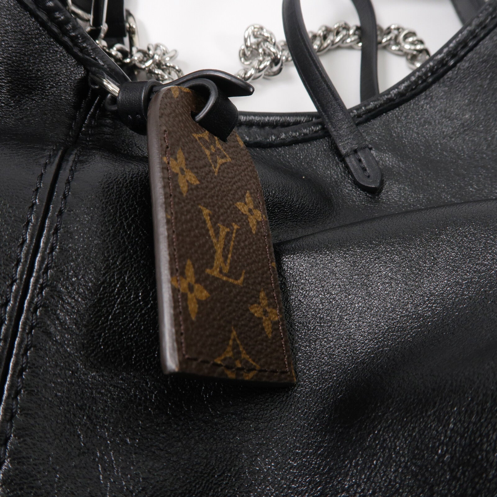 LOUIS VUITTON 羊皮皮革Carry All Vibe PM手挽肩背兩用袋