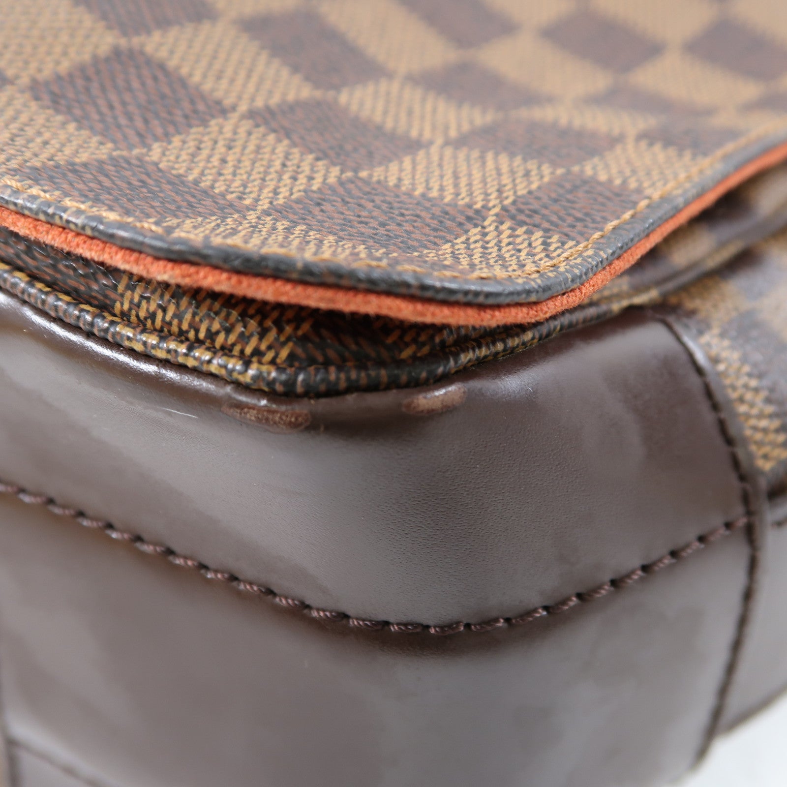 LOUIS VUITTON Damier Ebene Bastille金扣肩背袋啡色