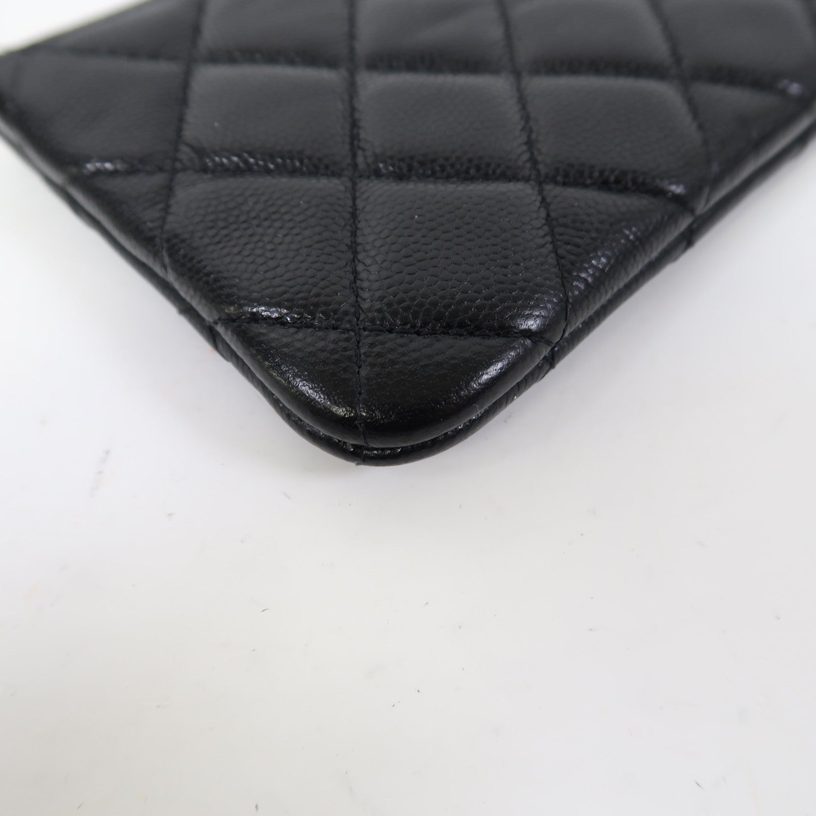 CHANEL 菱格牛皮皮革Mini Pouch金扣手拿包黑色