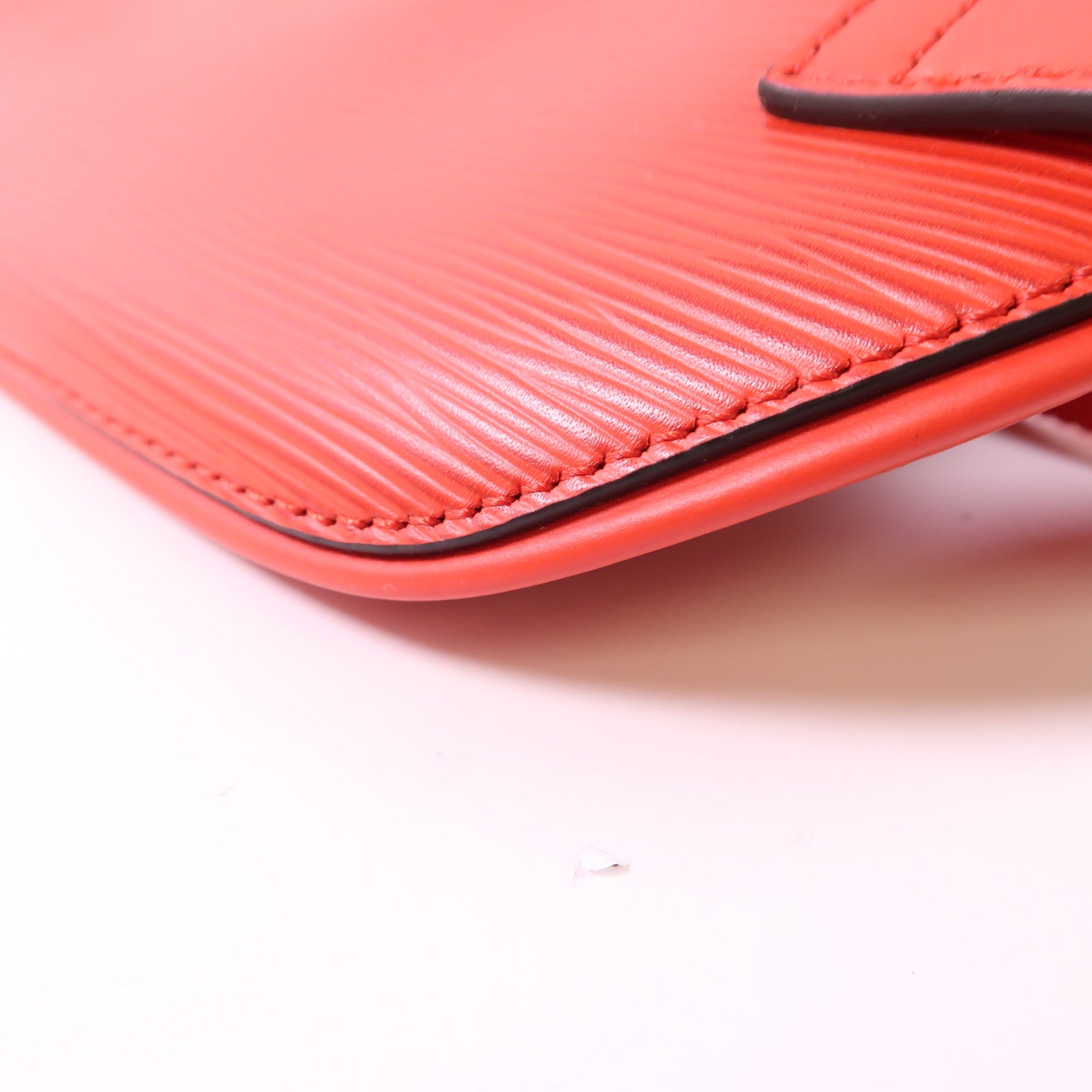 LOUIS VUITTON Epi LV X Supreme Crossbody銀扣腰包/肩背袋