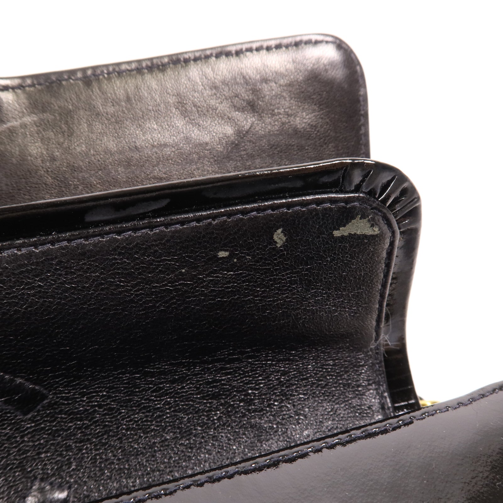 CHANEL 漆皮皮革Classic 23金扣鏈帶肩背袋