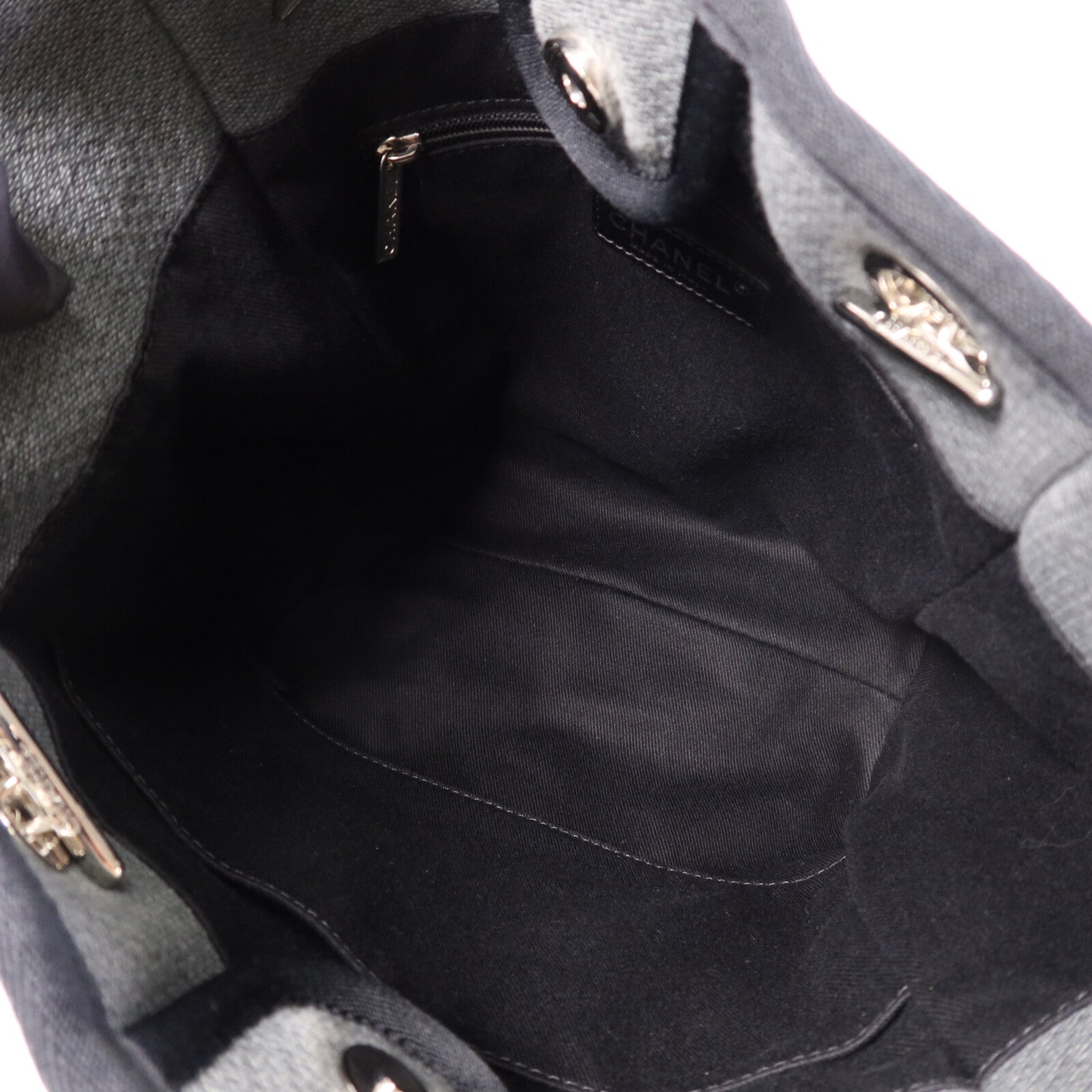 CHANEL 帆布Deauvilie銀扣鏈帶手挽袋