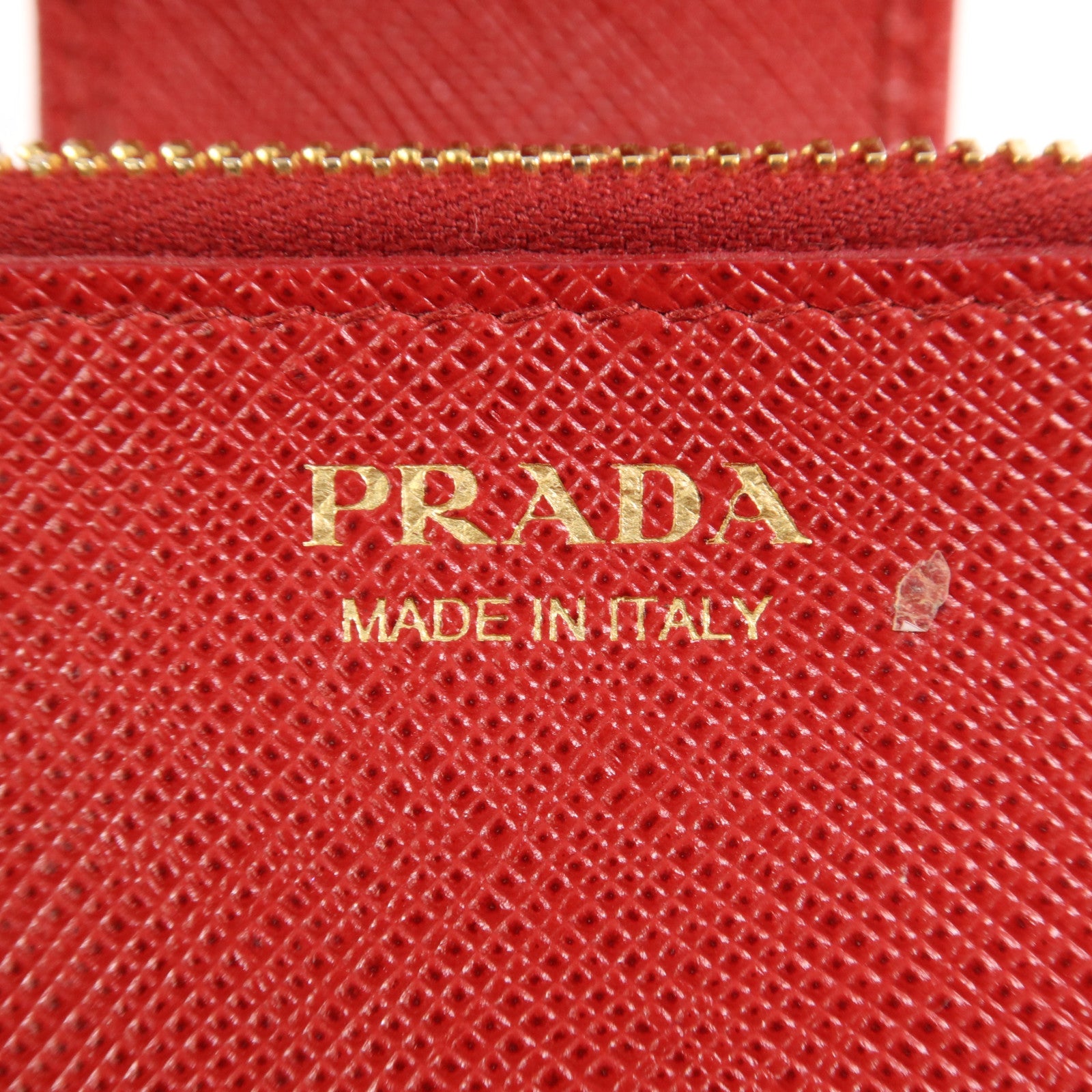 PRADA Saffiano皮革Wallet金扣錢包