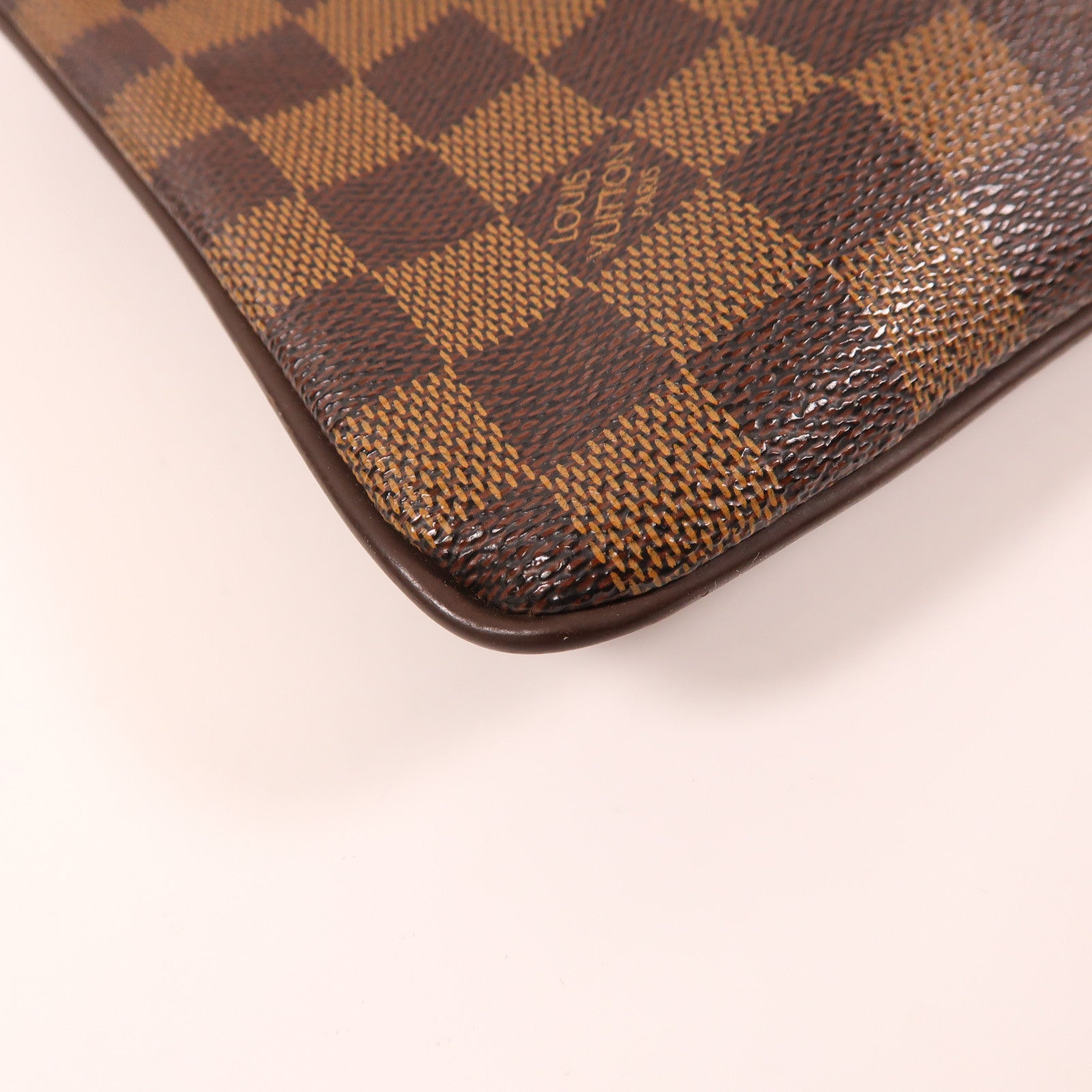 LOUIS VUITTON Damier Ebene Melville肩背袋啡色