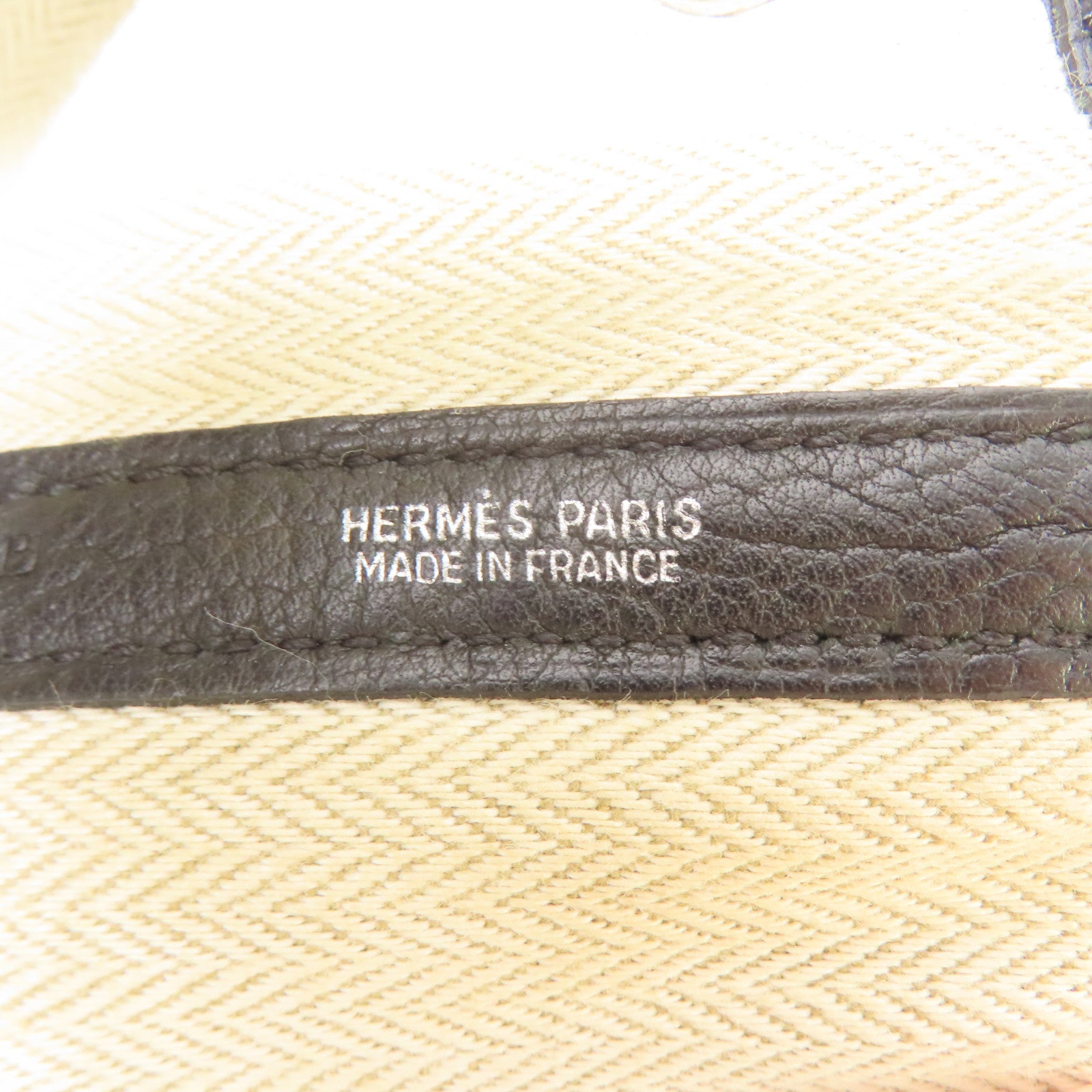 HERMES Negonda皮革Garden Party PM銀扣手挽袋Noir/黑色