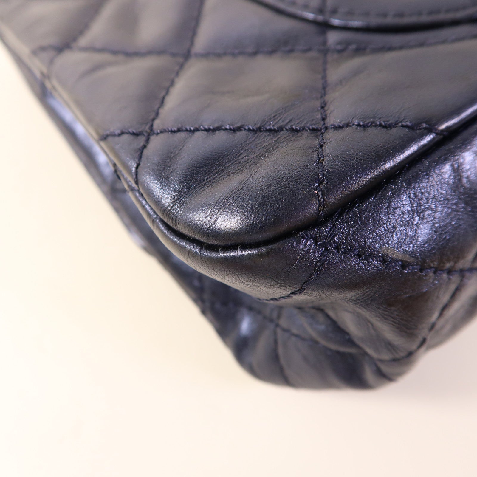 CHANEL 牛皮皮革2.55銀扣鏈帶肩背袋