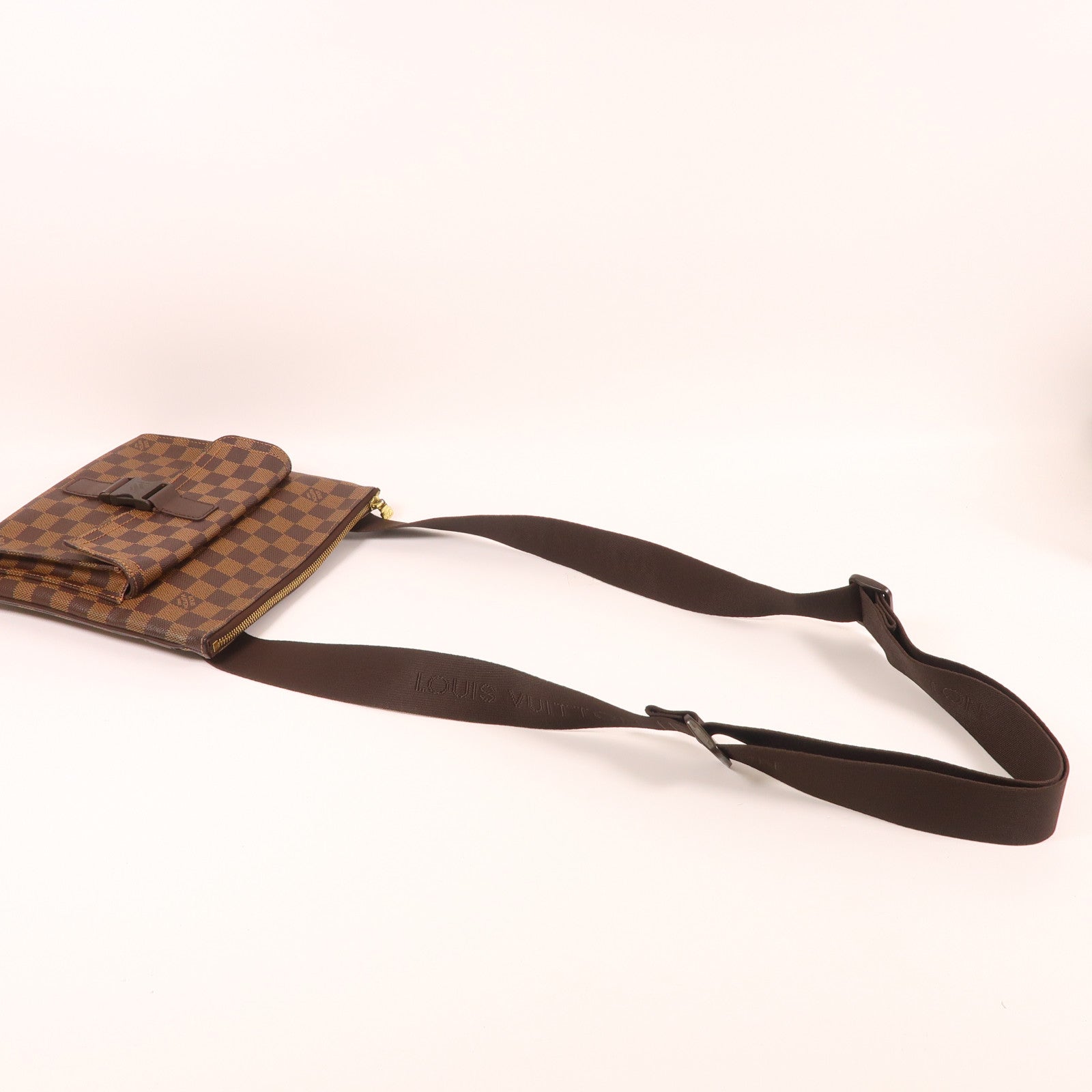 LOUIS VUITTON Damier Ebene Melville肩背袋啡色