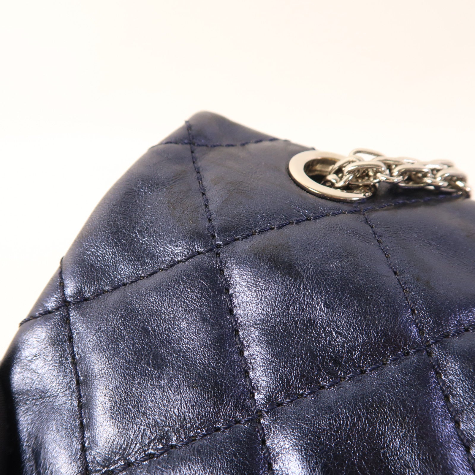 CHANEL 牛皮皮革2.55銀扣鏈帶肩背袋