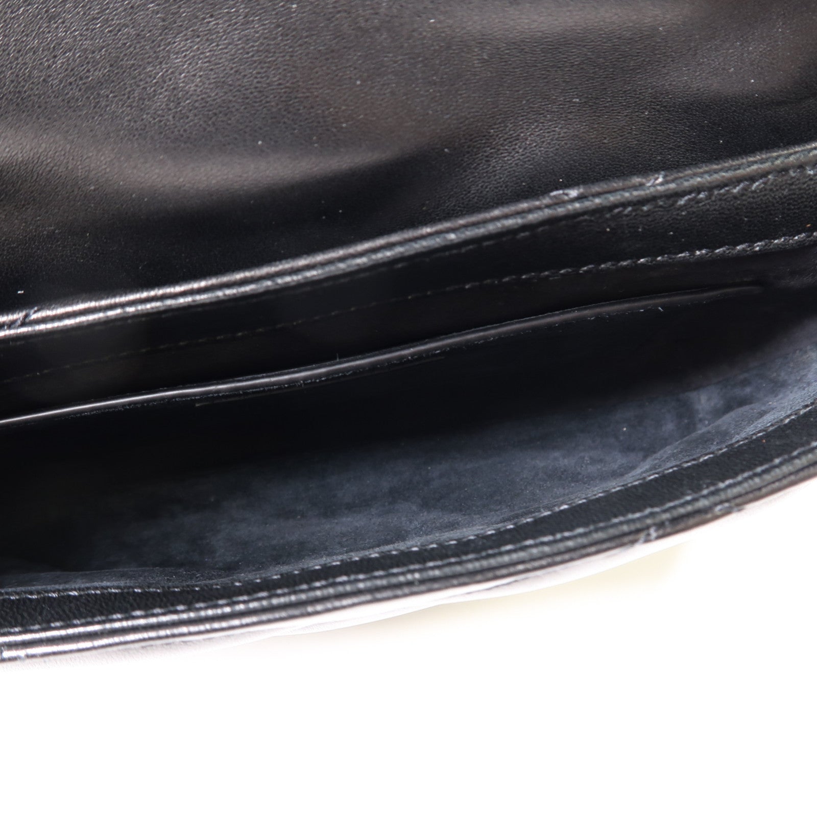 SAINT LAURENT 羊皮皮革LE57金扣肩背袋黑色
