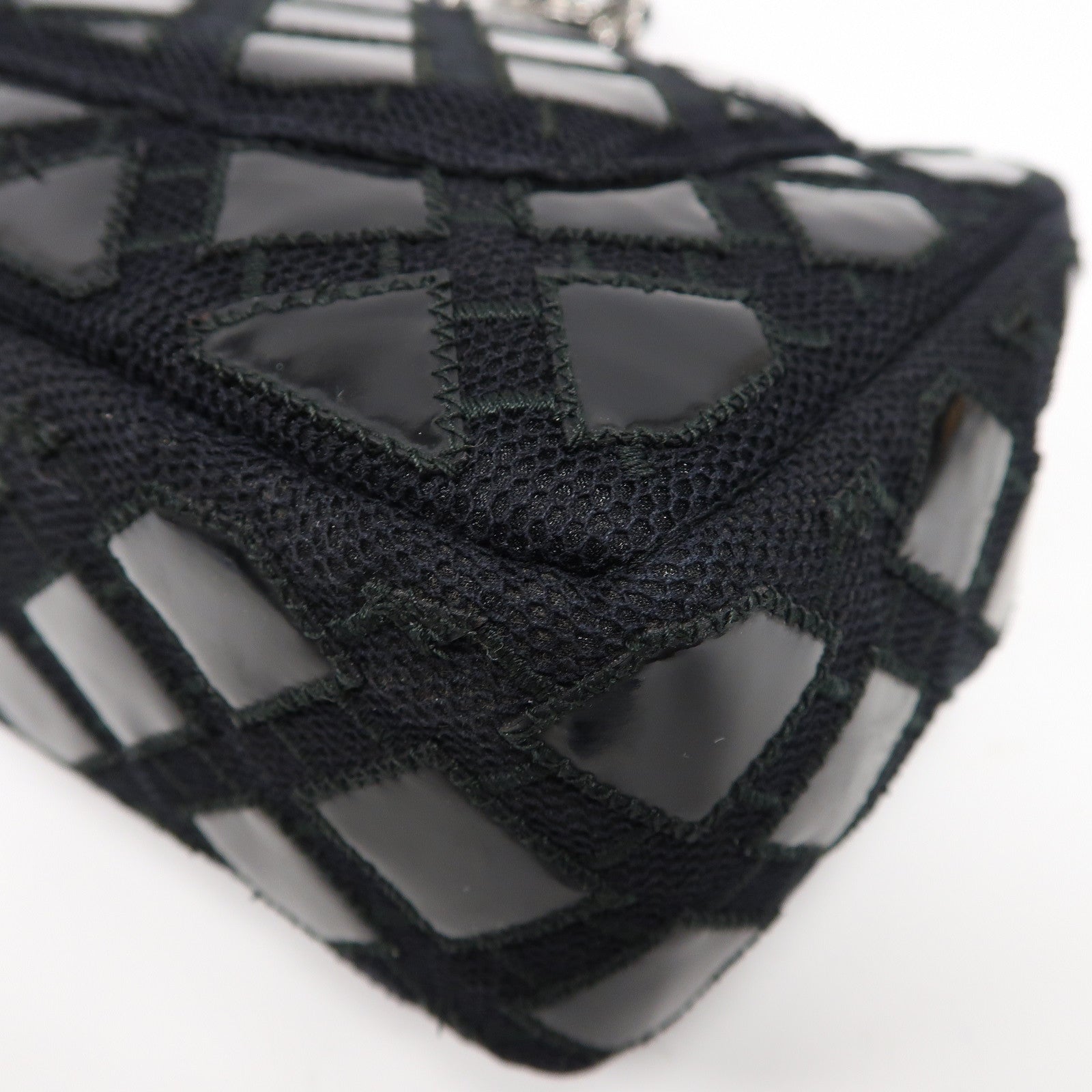 CHANEL 【激減優惠】菱格棉布Chain Shoulder銀扣鏈帶肩背袋黑色