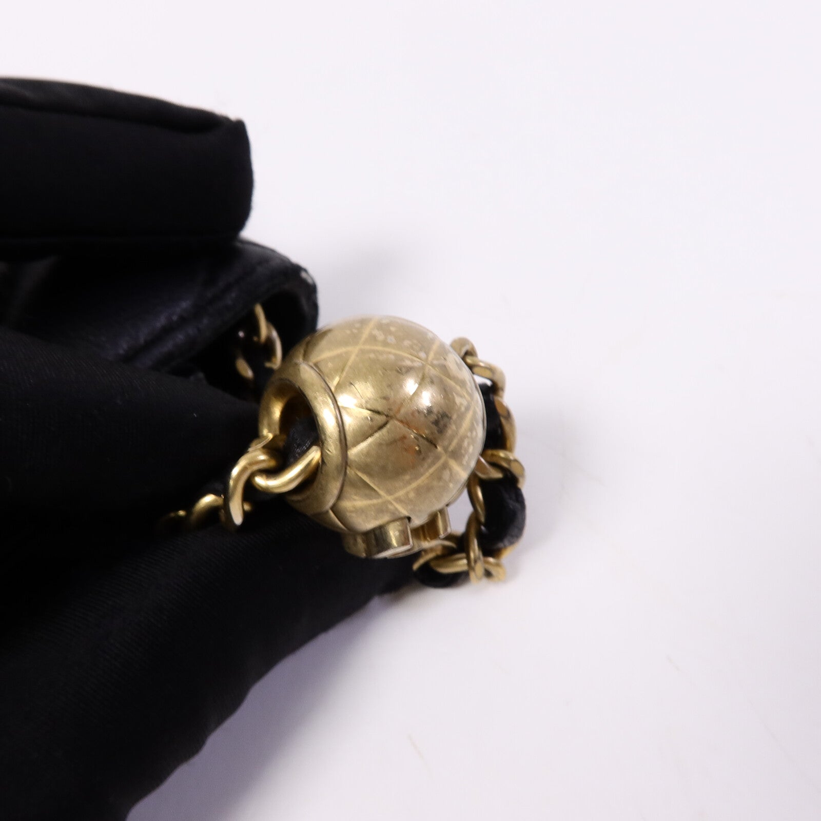CHANEL 羊皮皮革Wallet On Chain W Gold Ball鏈帶肩背袋