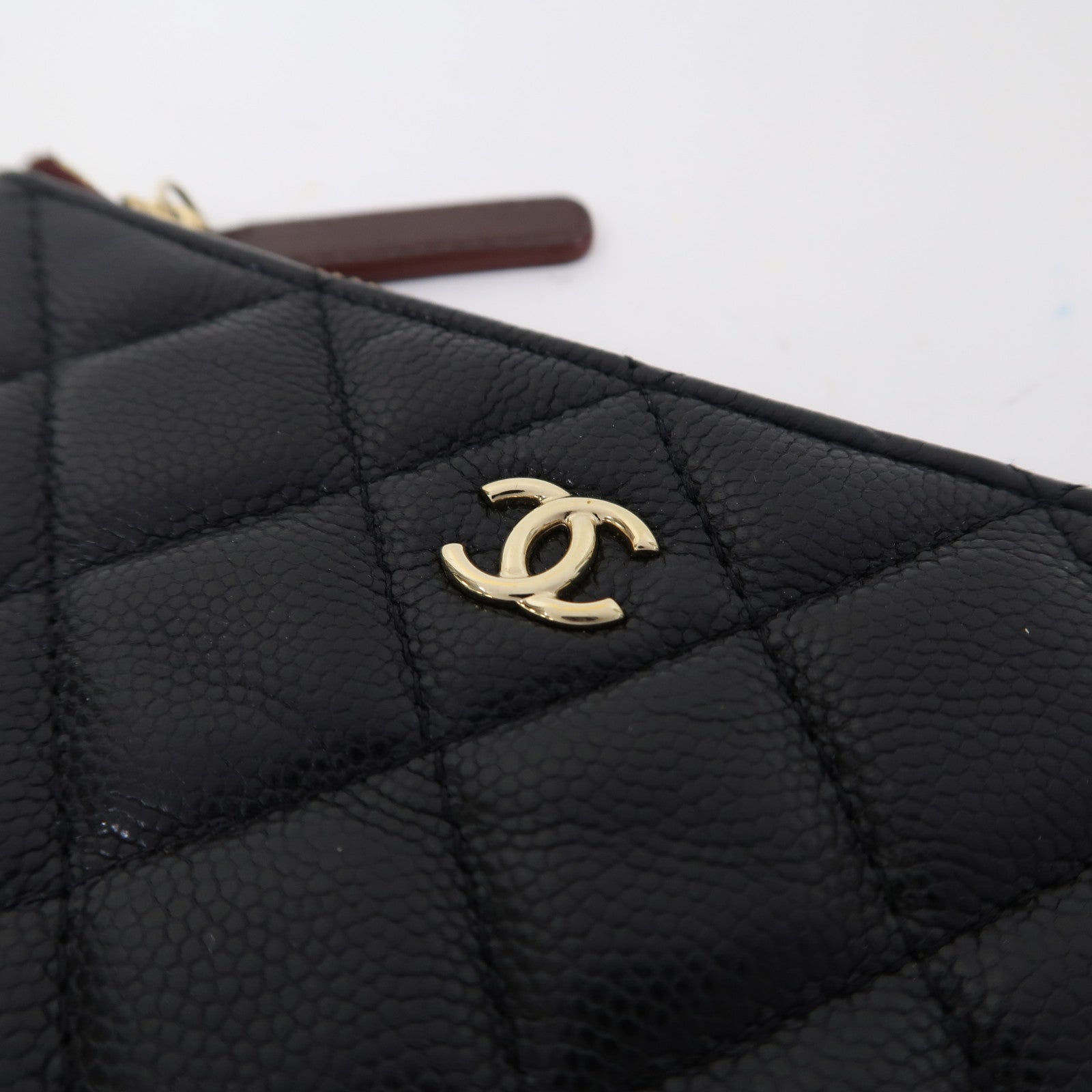CHANEL 菱格牛皮皮革Mini Pouch金扣手拿包黑色