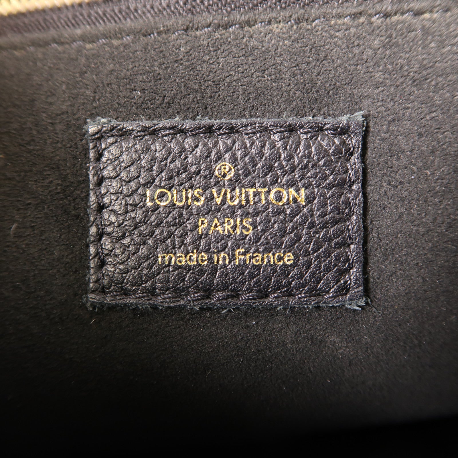 LOUIS VUITTON Monogram Empreinte Vavin金扣鏈帶肩背袋黑色