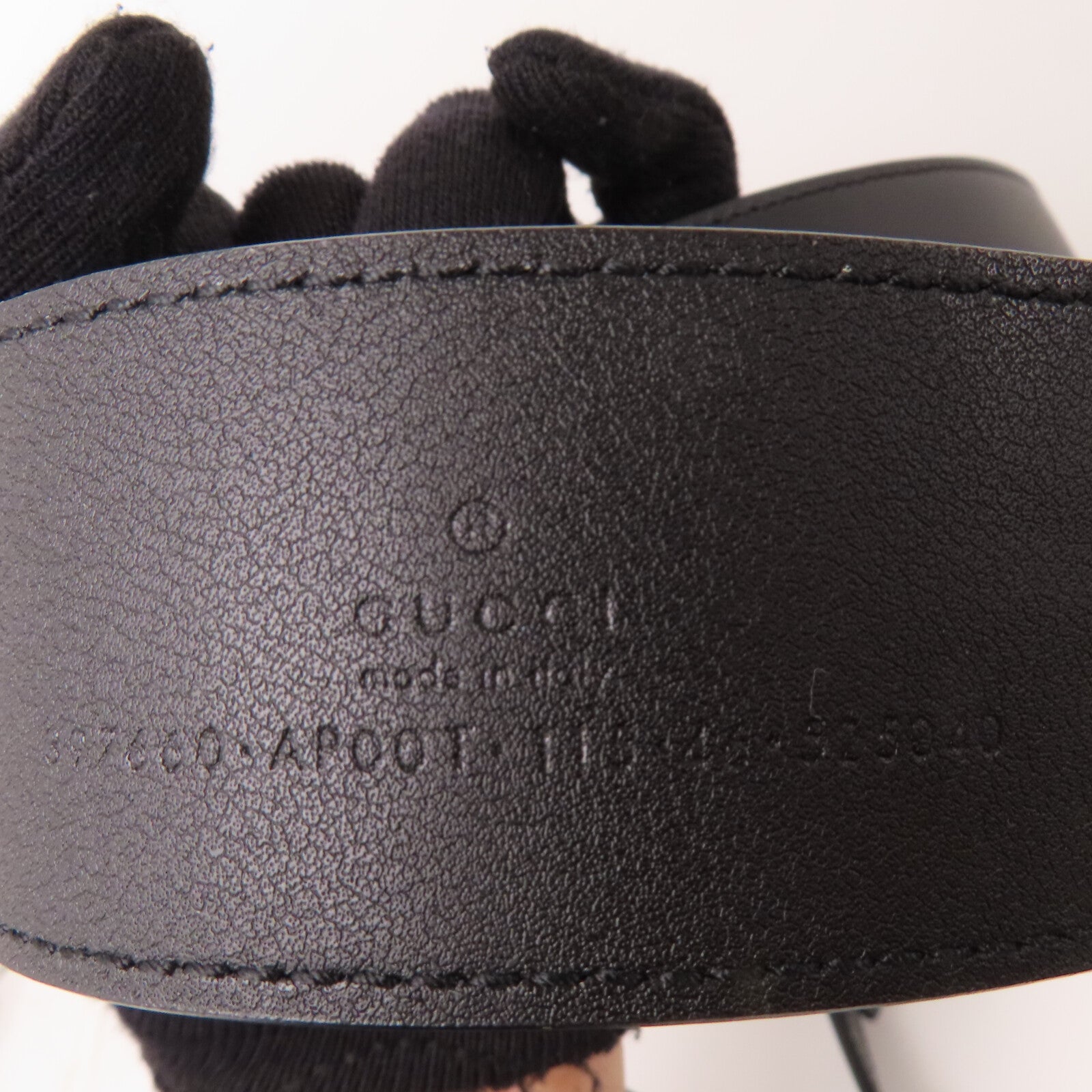 GUCCI 牛皮皮革Belt金扣皮帶