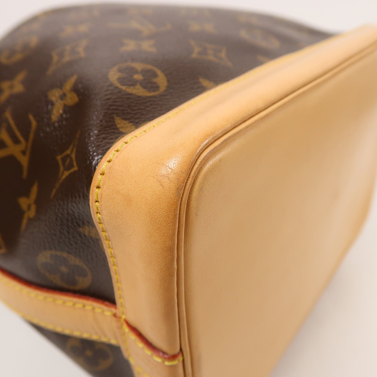 LOUIS VUITTON Monogram Noe BB金扣肩背袋