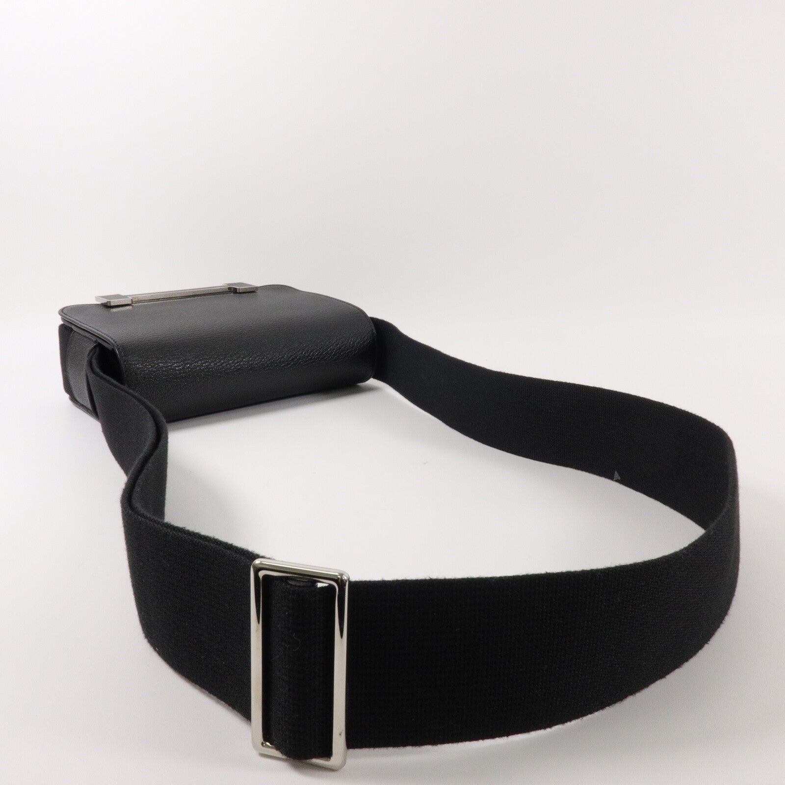 HERMES Chevre皮革Geta肩背袋Noir