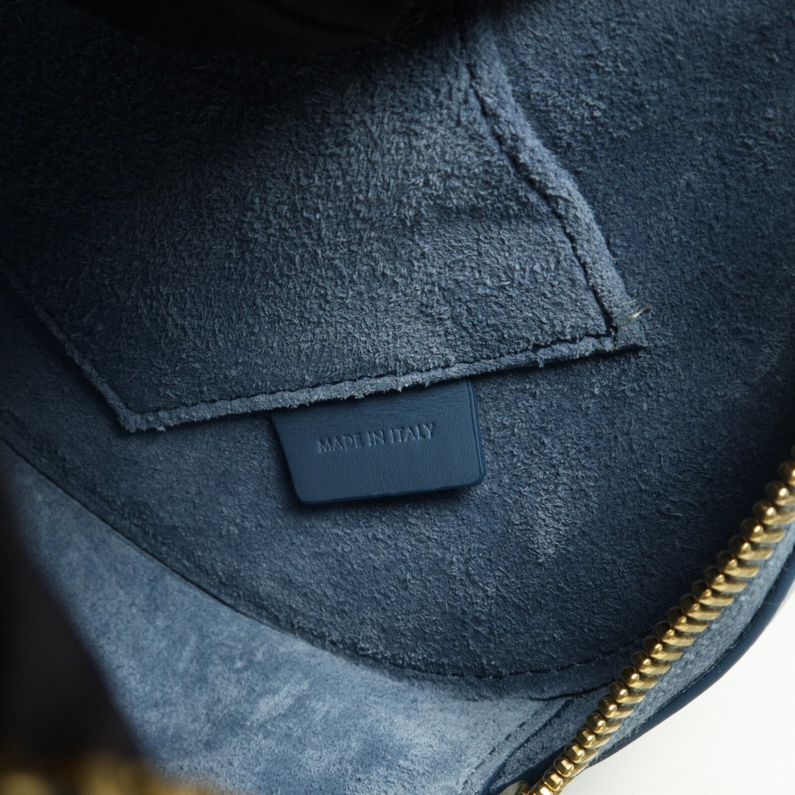 CELINE 牛皮皮革Cuir Triomphe Oval Purse肩背袋