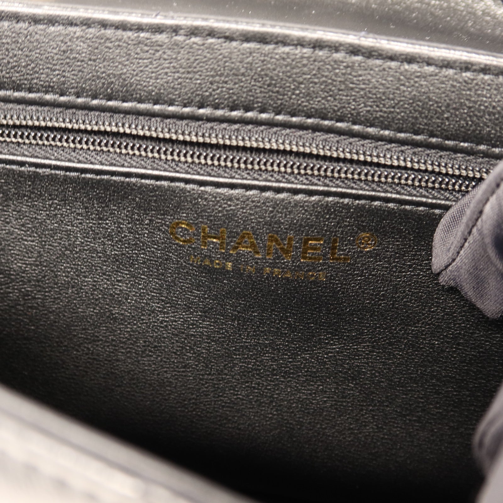 CHANEL 羊皮皮革Chain Shoulder Bag金扣鏈帶肩背袋