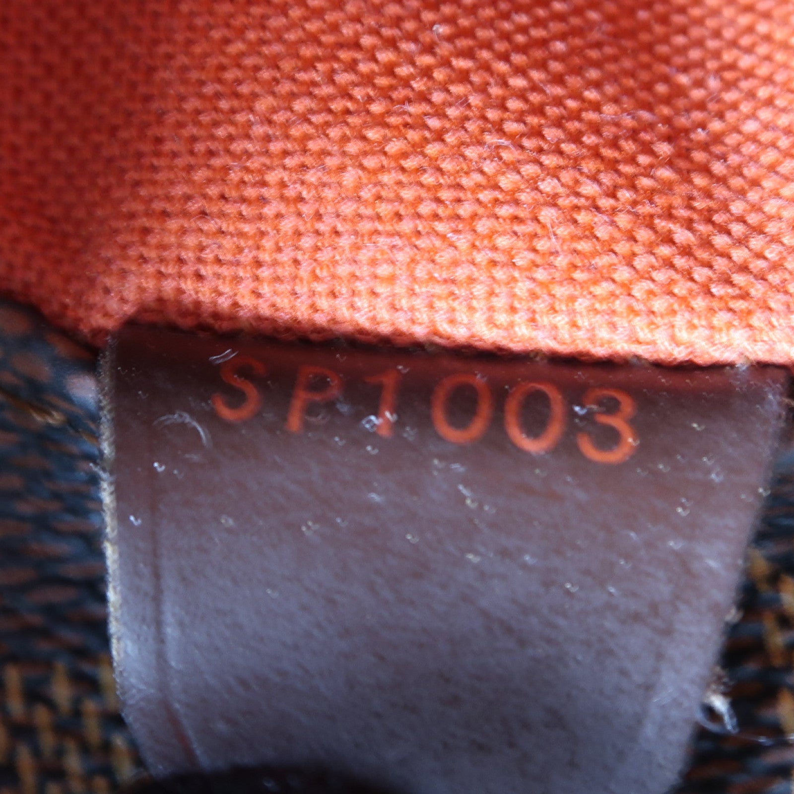 LOUIS VUITTON Damier Ebene Bastille金扣肩背袋啡色