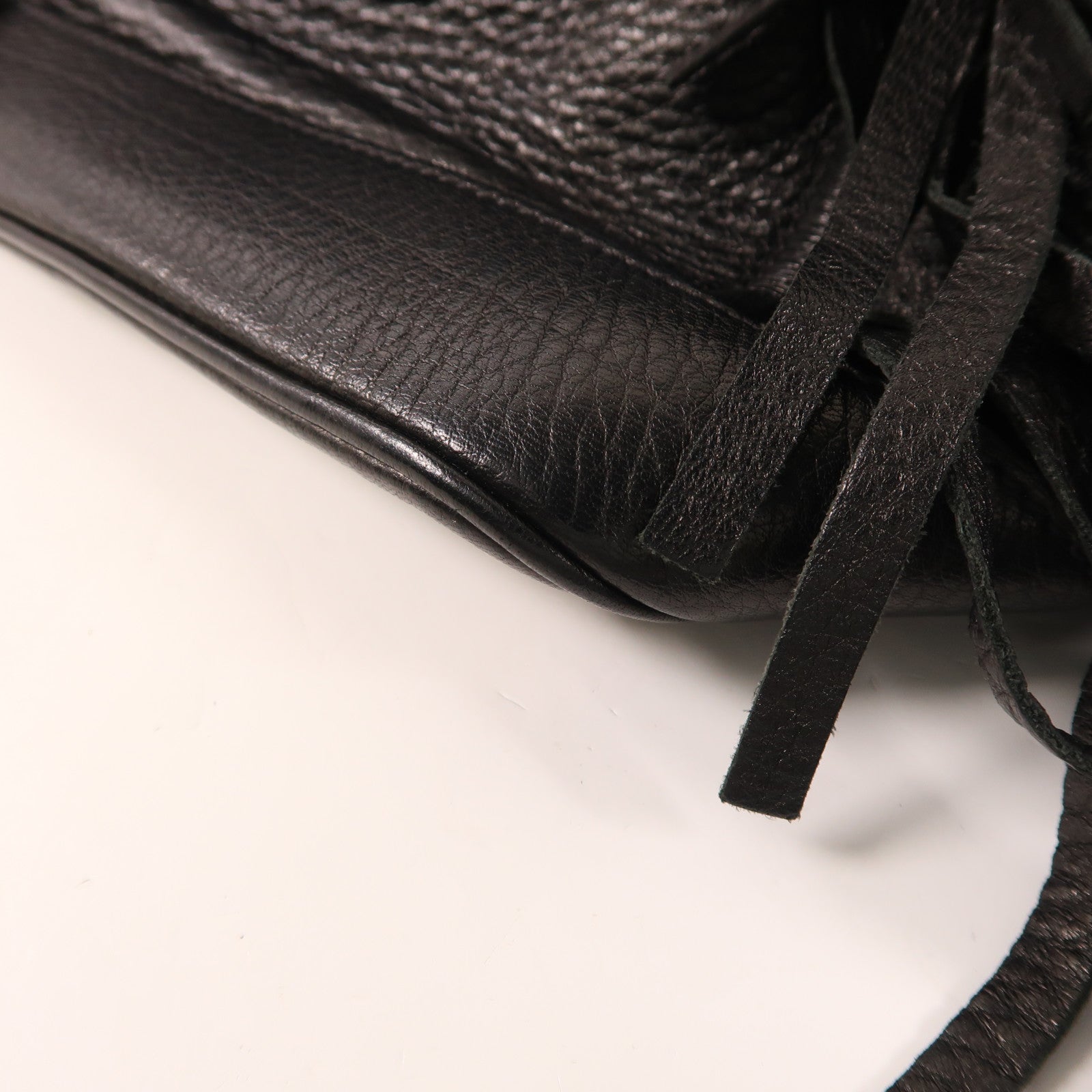 PRADA Cervo皮革Handbag金扣手挽袋
