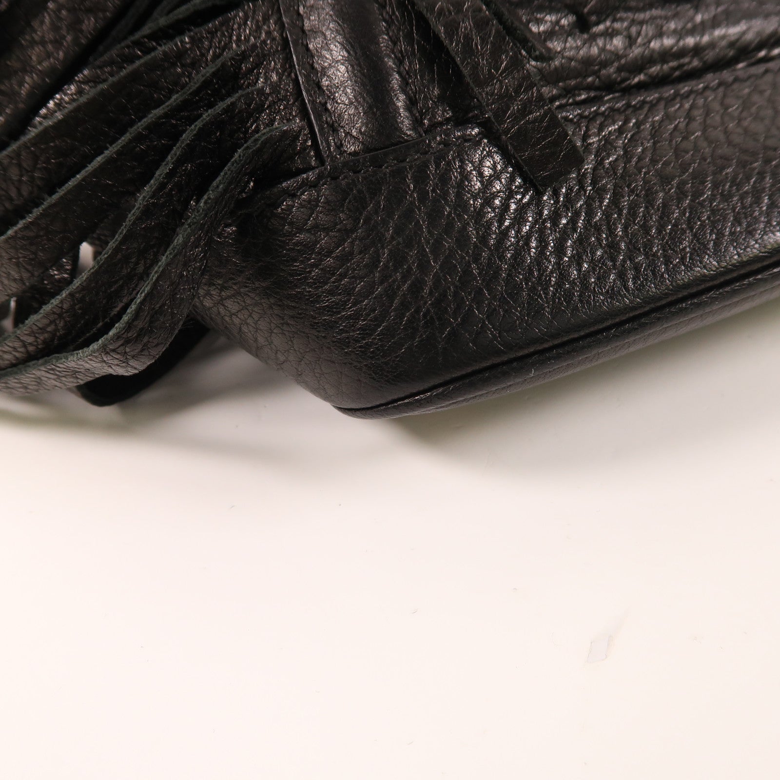 PRADA Cervo皮革Handbag金扣手挽袋
