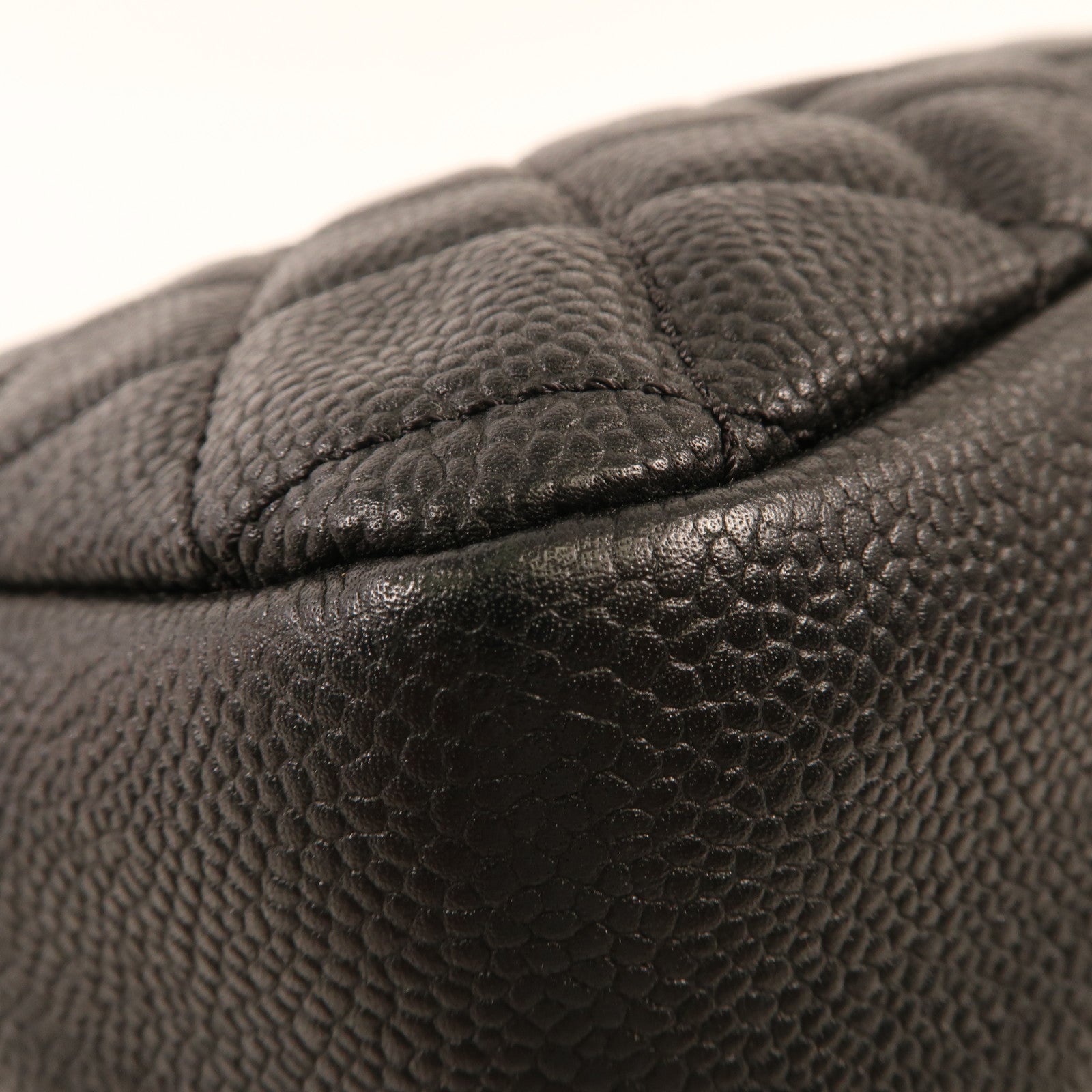 CHANEL 牛皮皮革Shoulder Bag銀扣鏈帶肩背袋