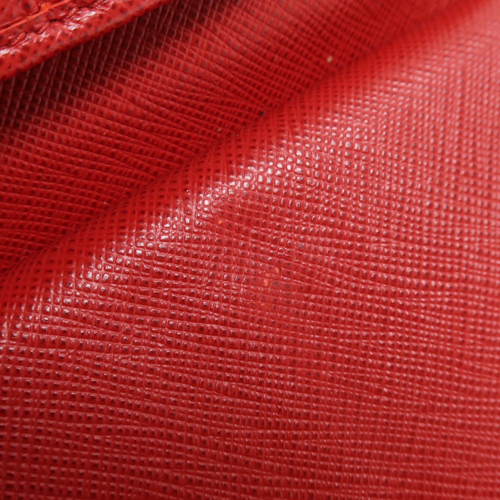 PRADA Saffiano皮革Wallet金扣錢包