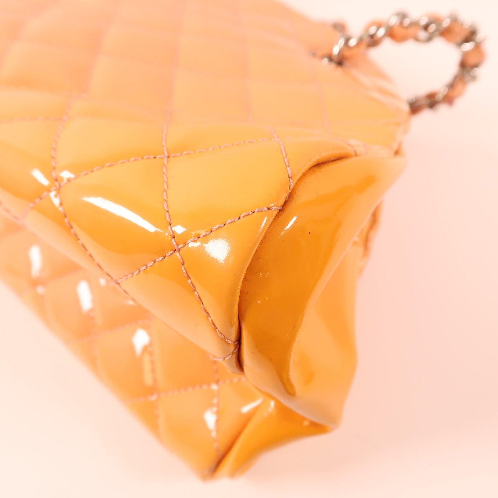 CHANEL 漆皮皮革Chain Shoulder銀扣鏈帶肩背袋