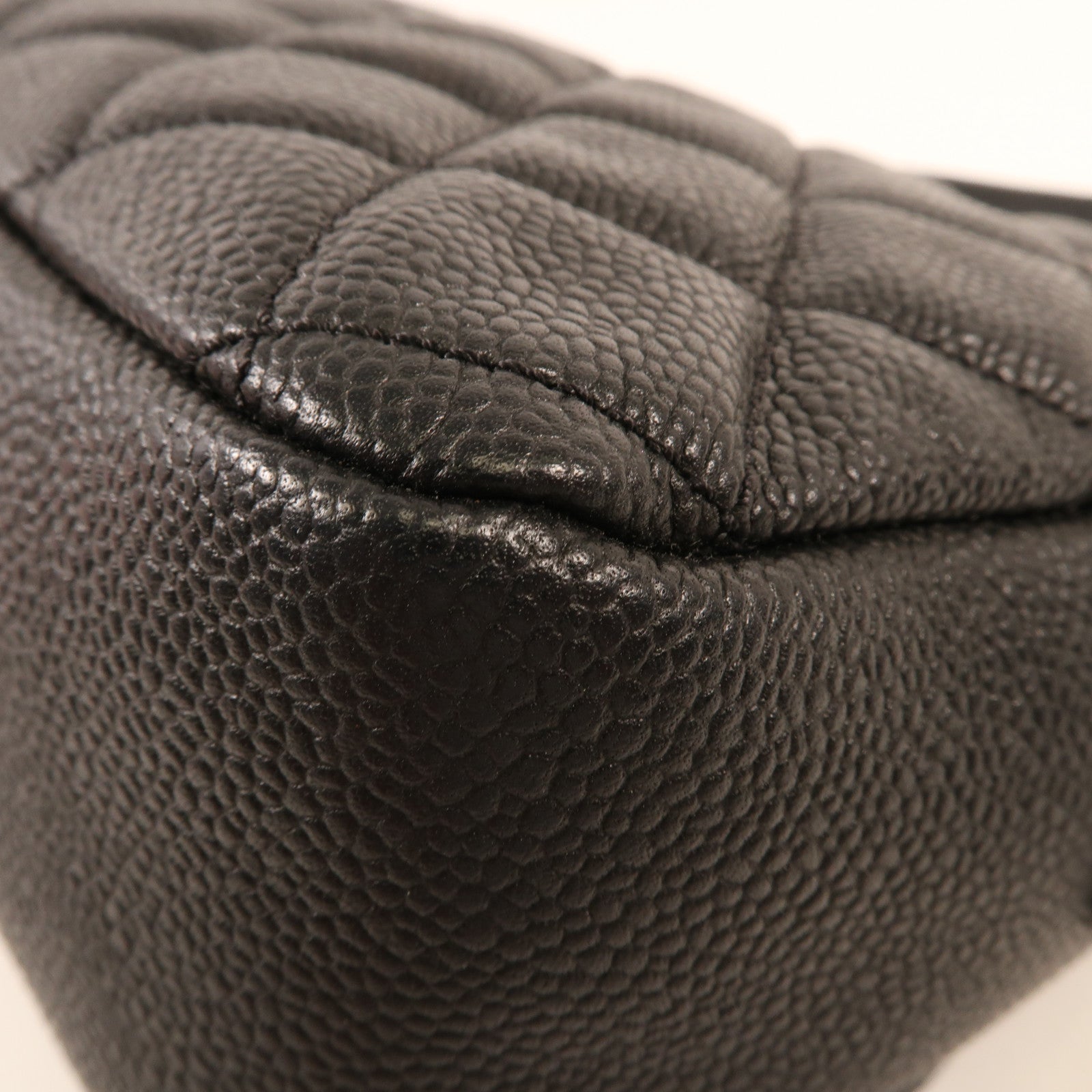CHANEL 牛皮皮革Shoulder Bag銀扣鏈帶肩背袋