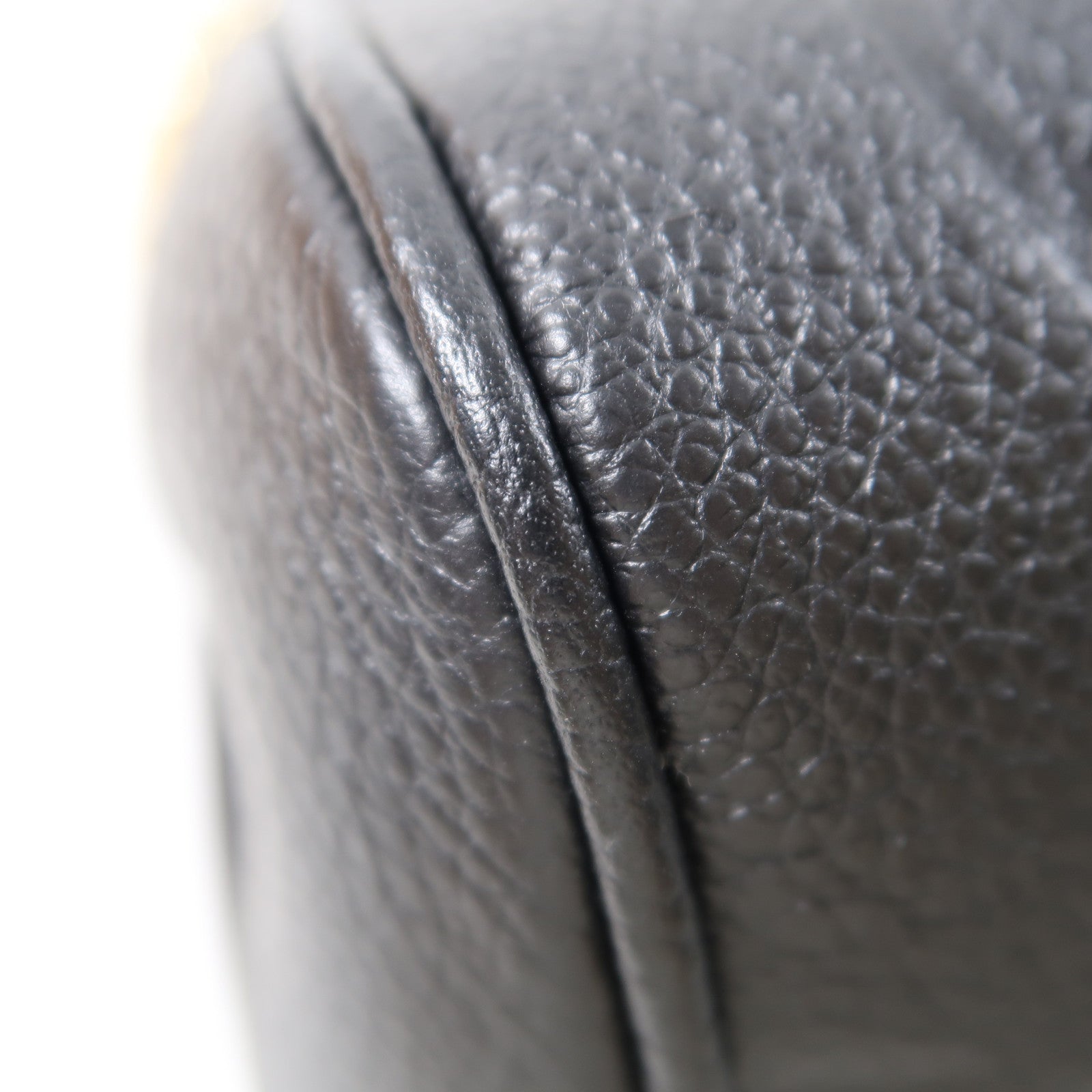 LOUIS VUITTON Monogram Empreinte Favourite金扣肩背袋黑色