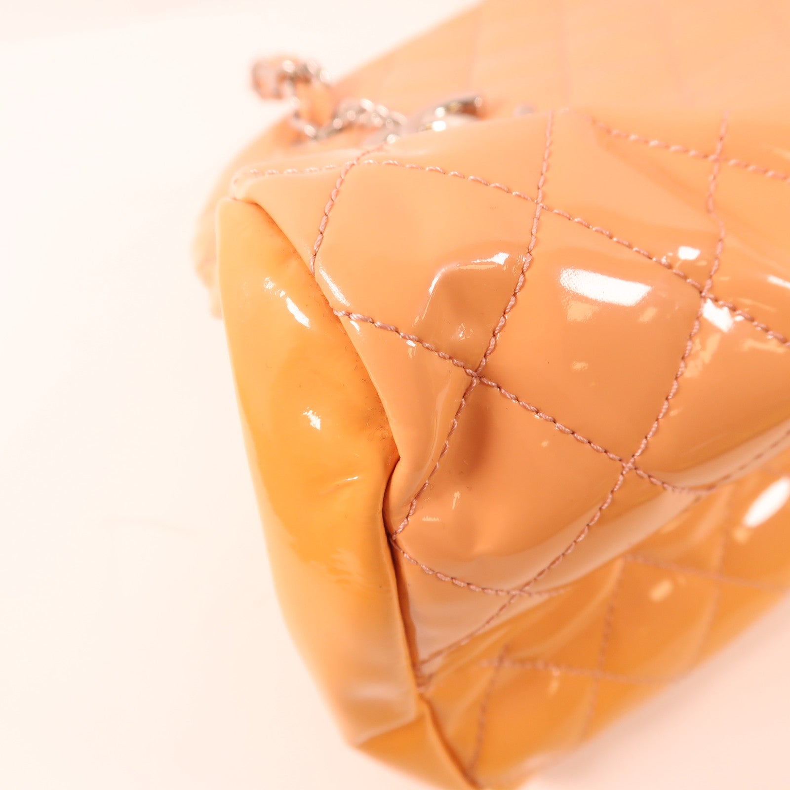 CHANEL 漆皮皮革Chain Shoulder銀扣鏈帶肩背袋