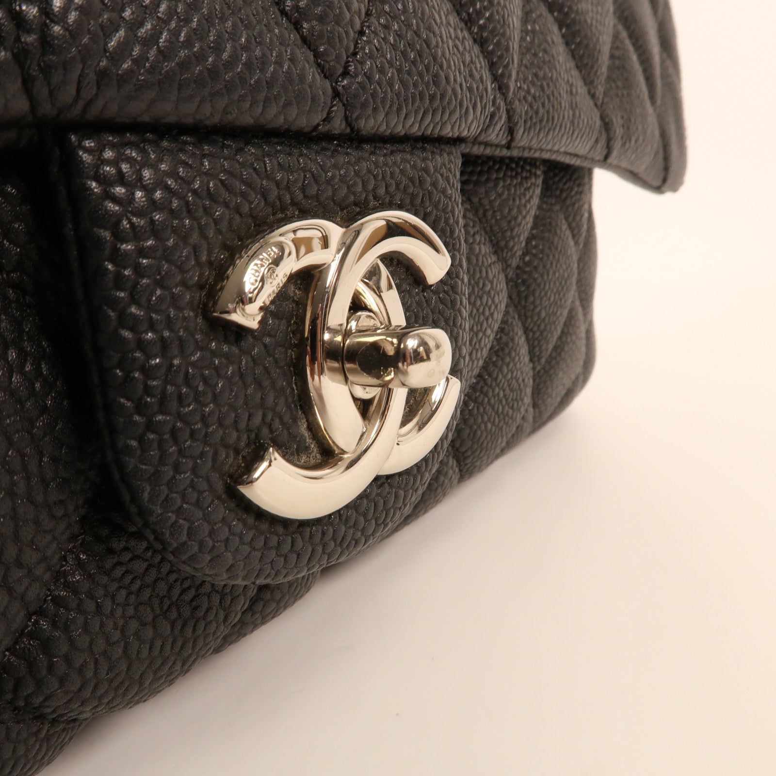 CHANEL 牛皮皮革Shoulder Bag銀扣鏈帶肩背袋