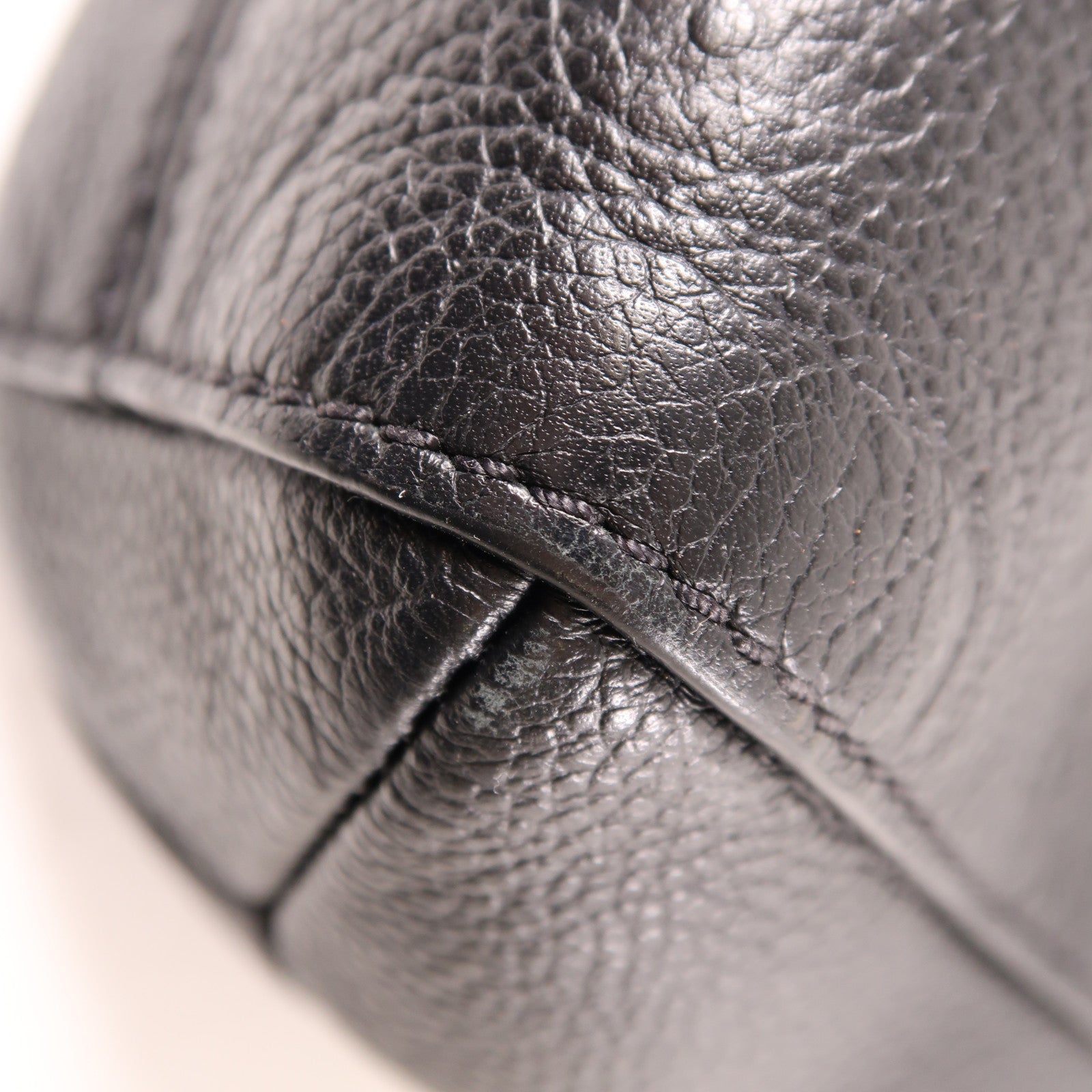 LOUIS VUITTON 【激減優惠】Monogram Empreinte Vavin金扣鏈帶肩背袋黑色