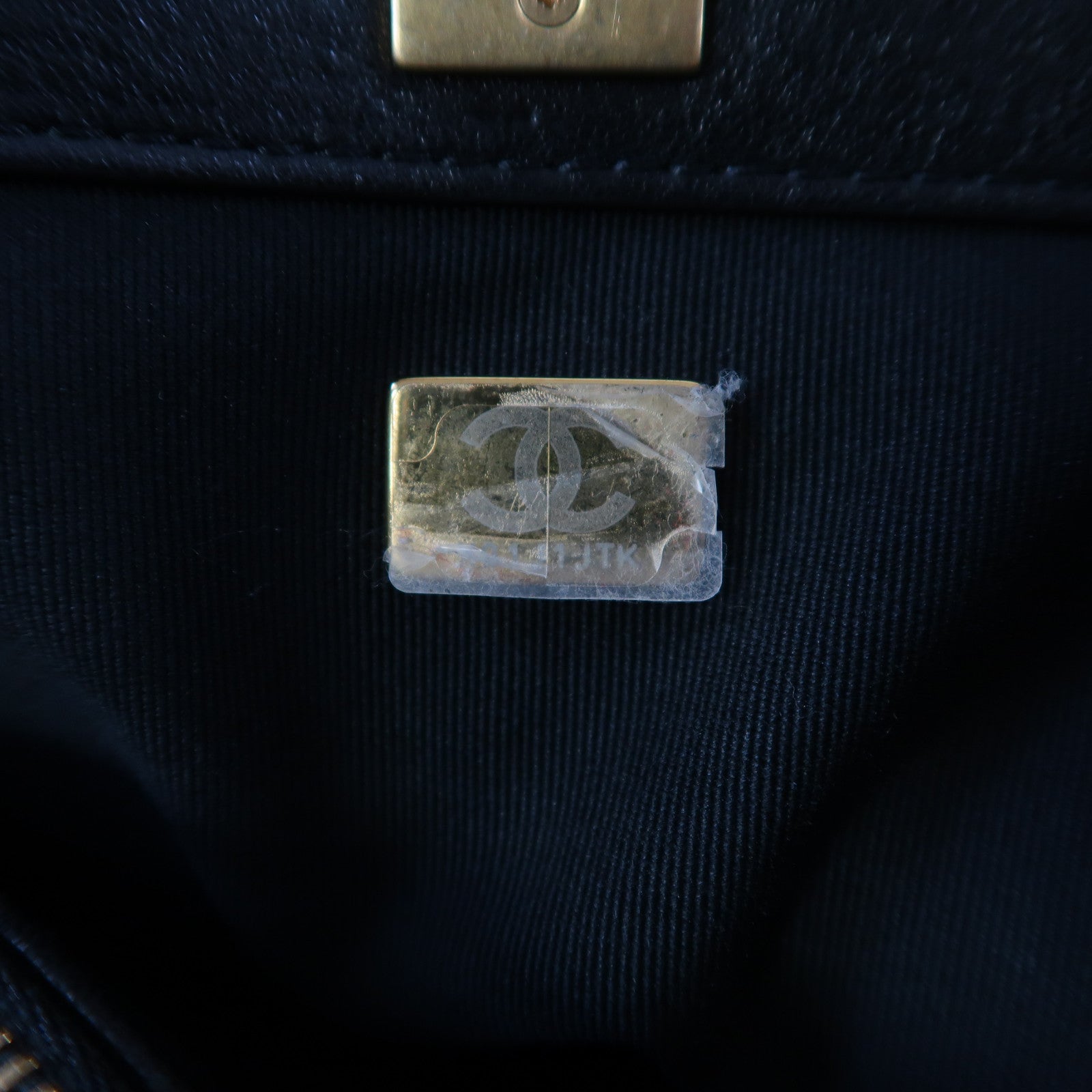 CHANEL 菱格牛皮皮革Tote Bag金扣手挽袋黑色