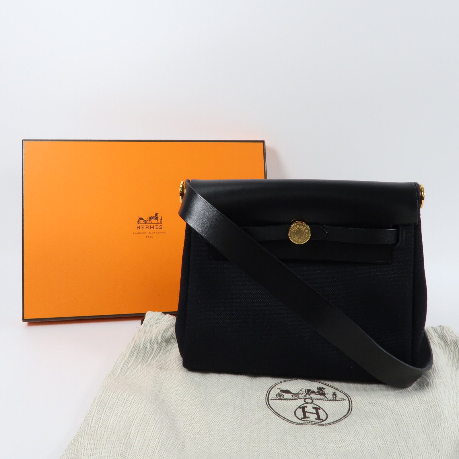 HERMES 帆布Mini Herbag金扣肩背袋Noir
