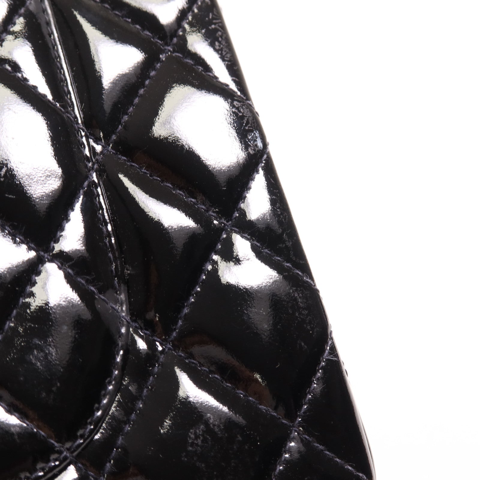 CHANEL 漆皮皮革Classic 23金扣鏈帶肩背袋