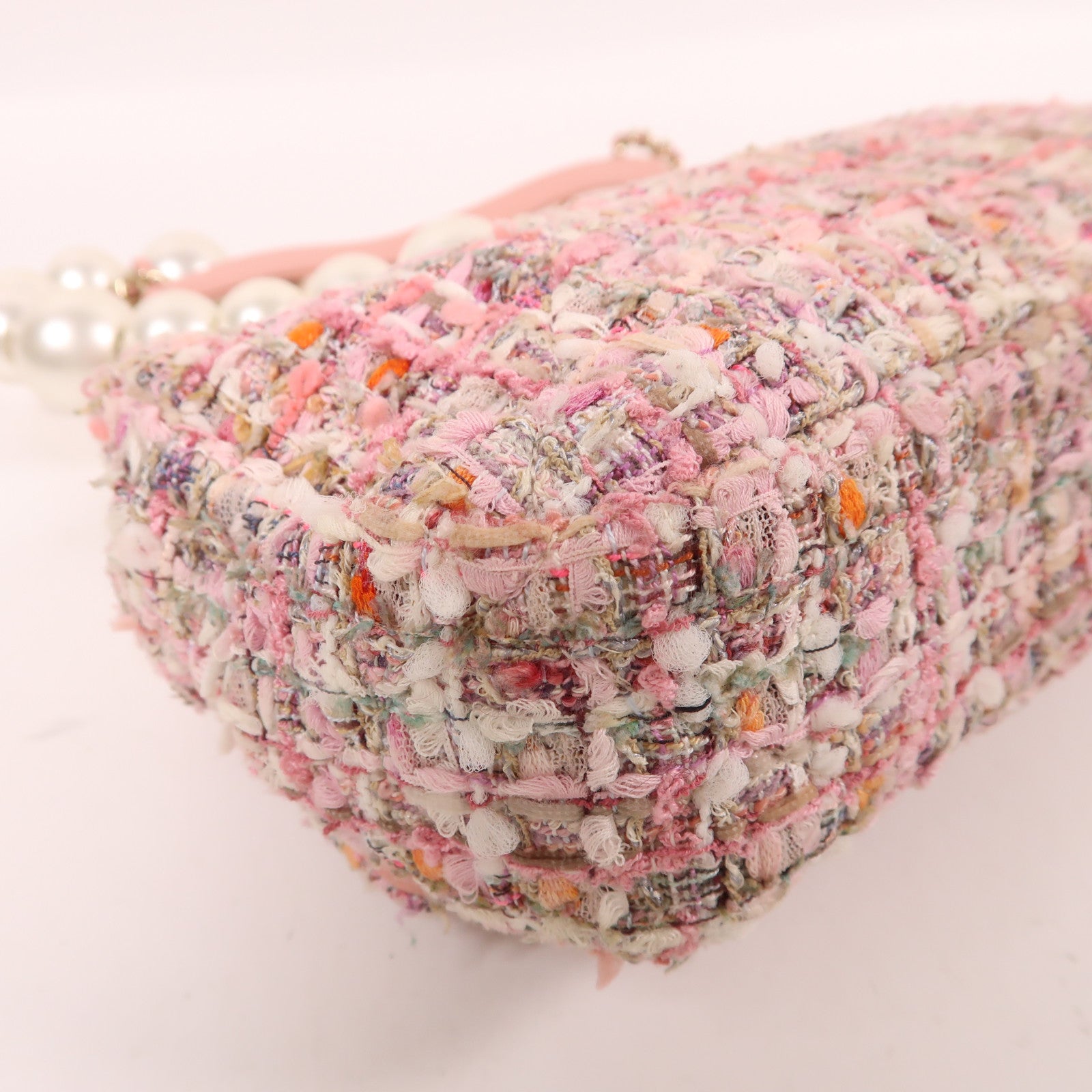CHANEL Tweed Pearl Shoulder Bag金扣手挽肩背兩用袋