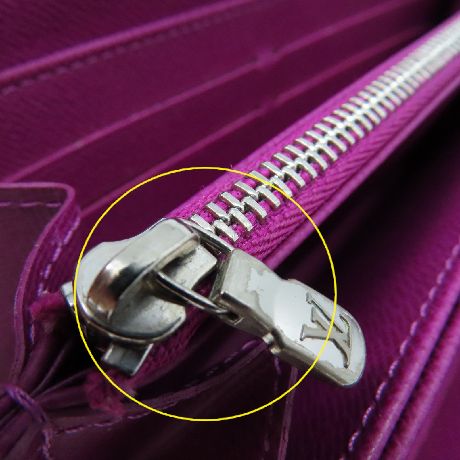 LOUIS VUITTON 【激減優惠】Epi Round Zipper Long Wallet銀扣拉鏈長錢包紫色