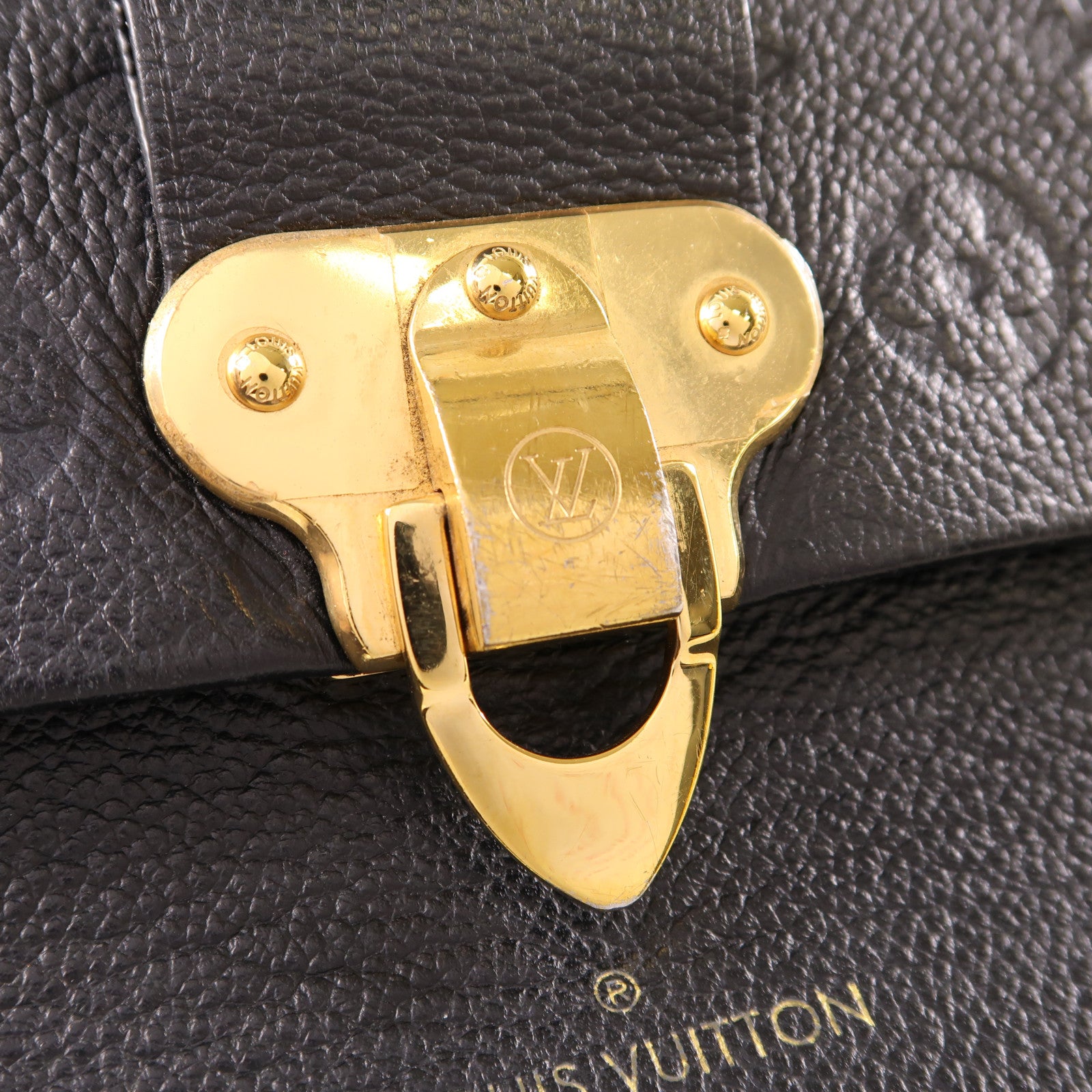 LOUIS VUITTON Monogram Empreinte Vavin金扣鏈帶肩背袋黑色