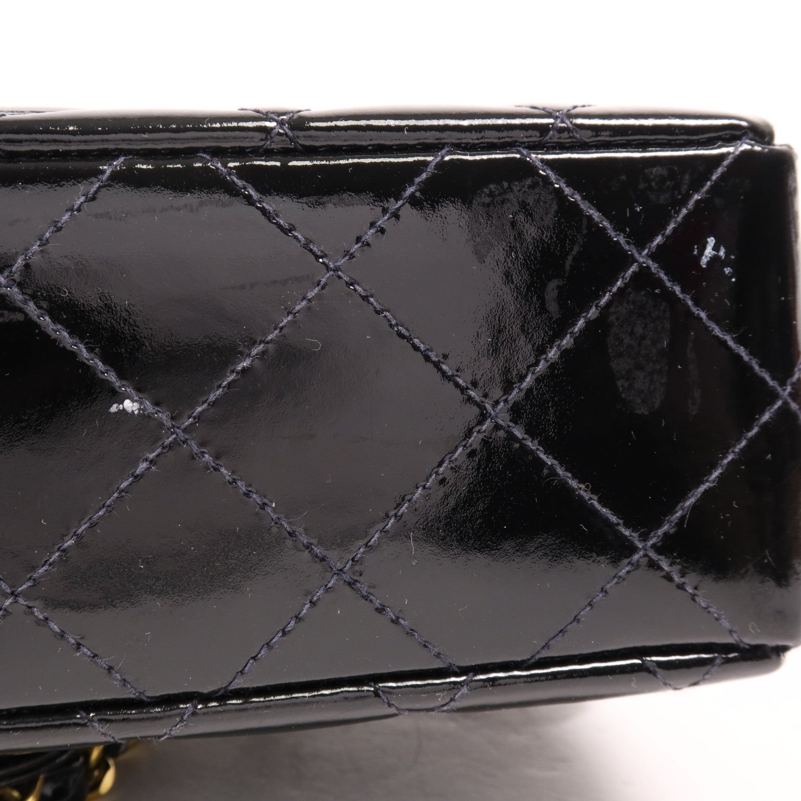 CHANEL 漆皮皮革Classic 23金扣鏈帶肩背袋