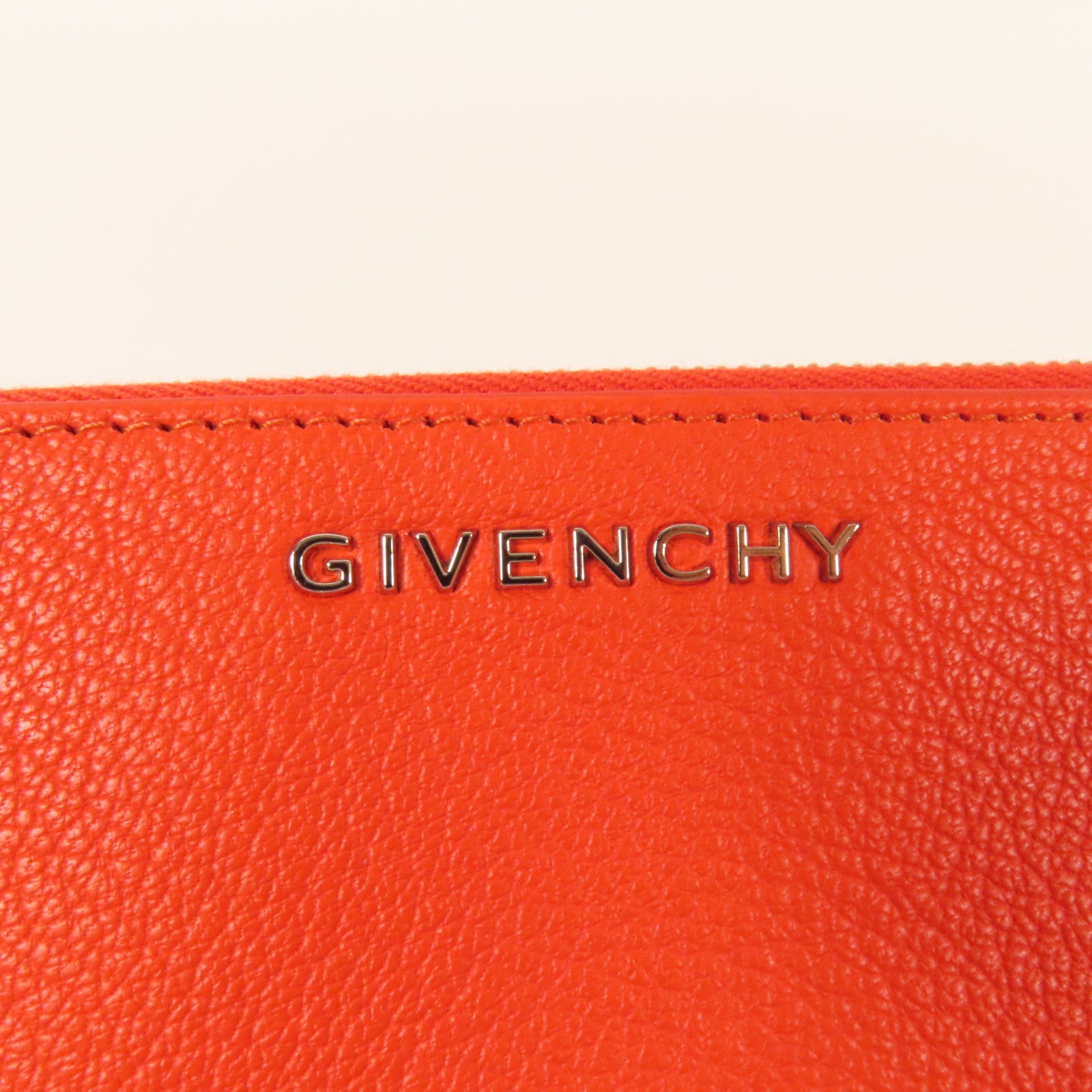 GIVENCHY 【激減優惠】牛皮皮革Long Wallet銀扣長錢包