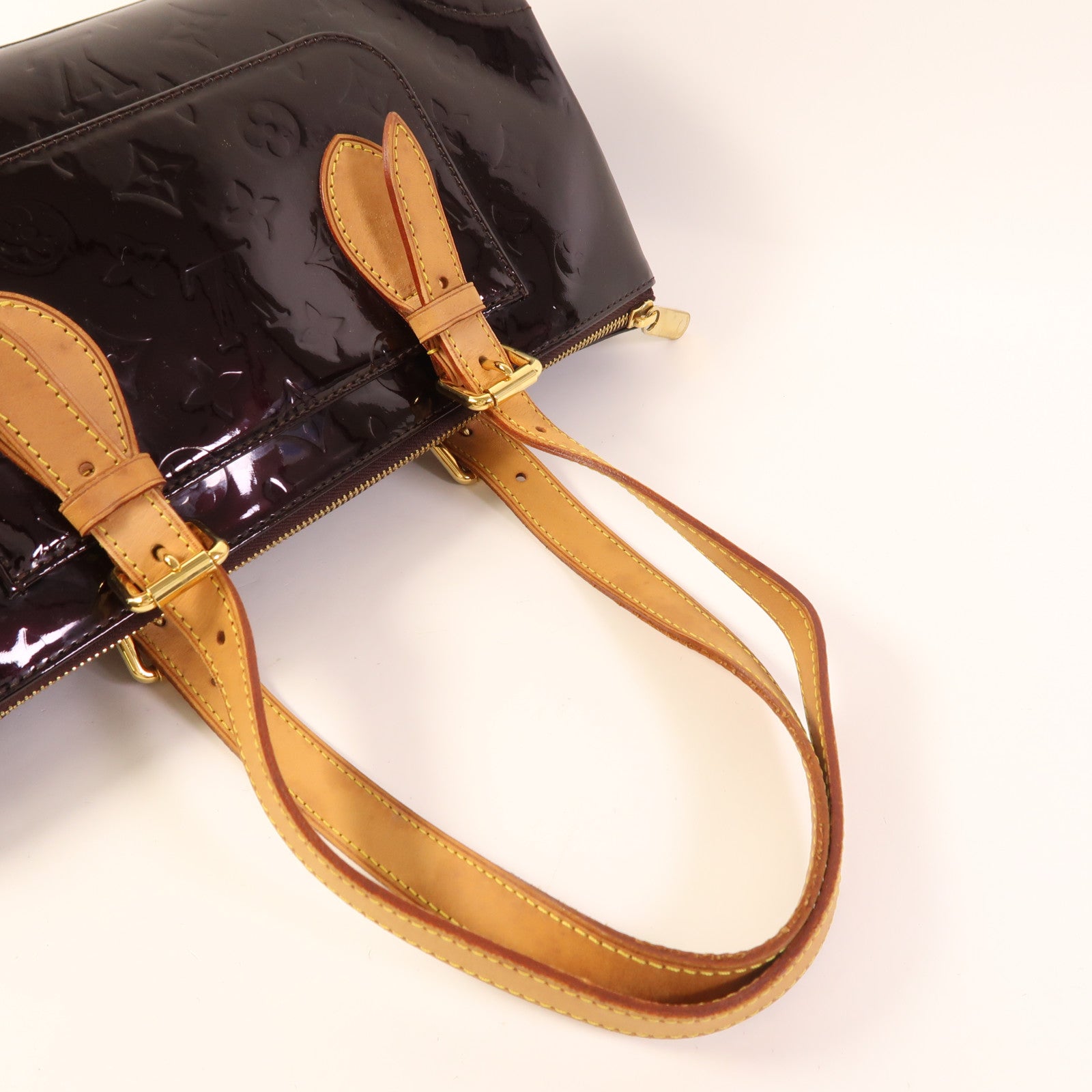 LOUIS VUITTON Vernis Rosewood Avenue金扣手挽袋