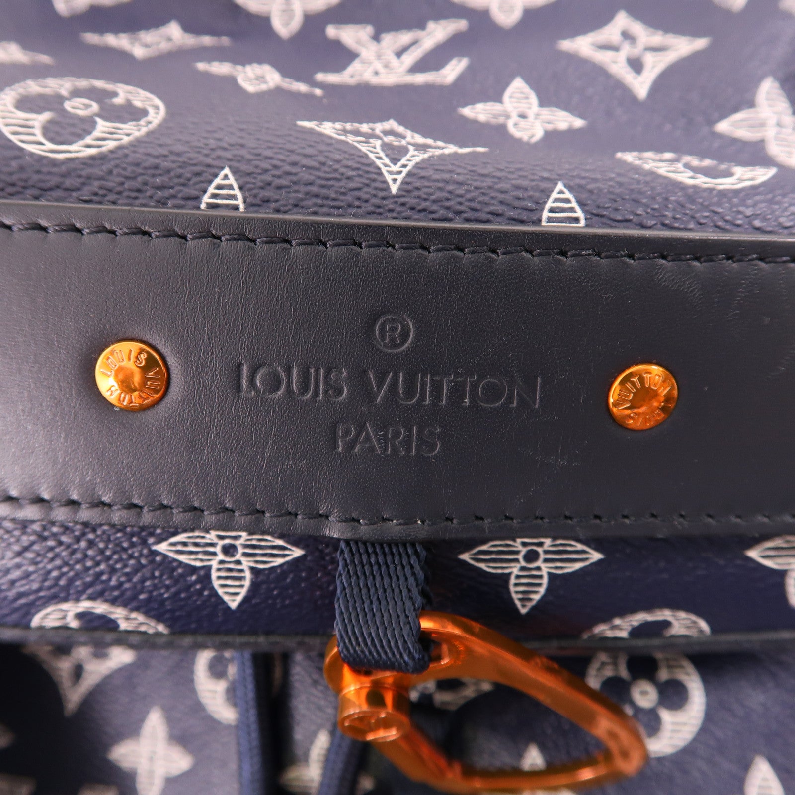 LOUIS VUITTON Monogram Ink Discovery背包