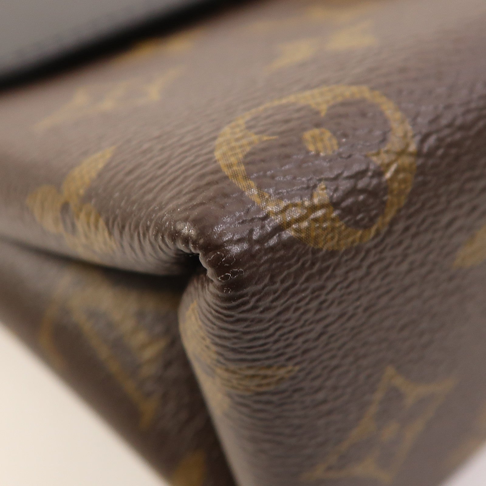 LOUIS VUITTON 【激減優惠】Monogram Locky BB金扣手挽肩背兩用袋