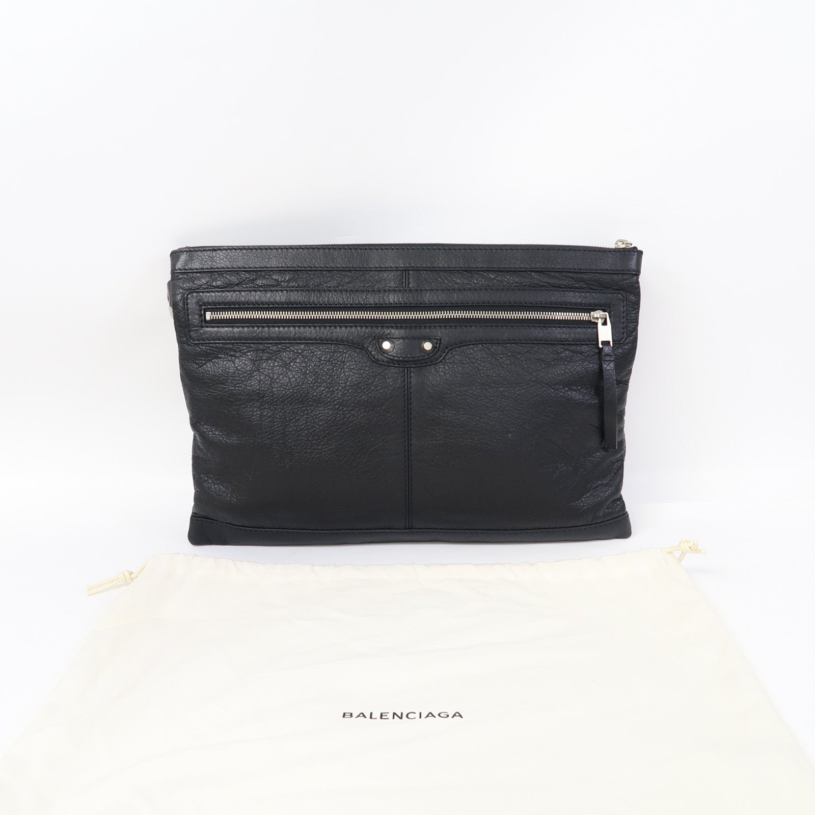 BALENCIAGA 羊皮皮革Pouch銀扣手拿包黑色