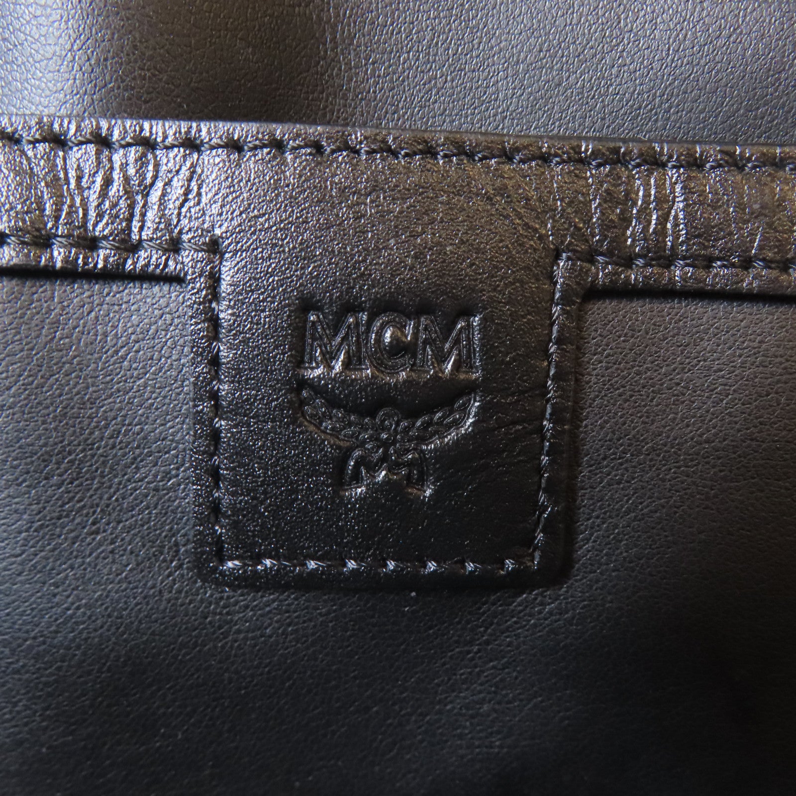 MCM 【激減優惠】皮革Starkside Studs Backpack金扣背包棕色
