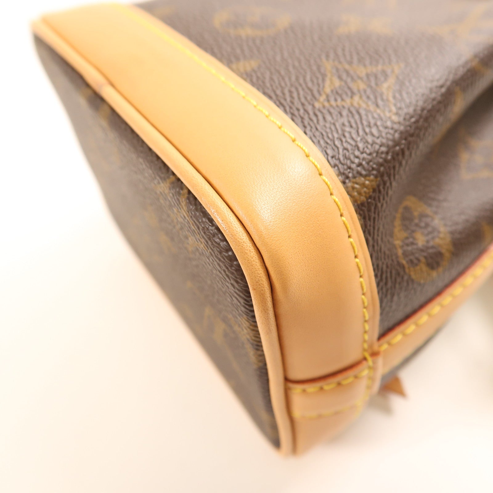 LOUIS VUITTON Monogram Nano Noe金扣手挽肩背兩用袋